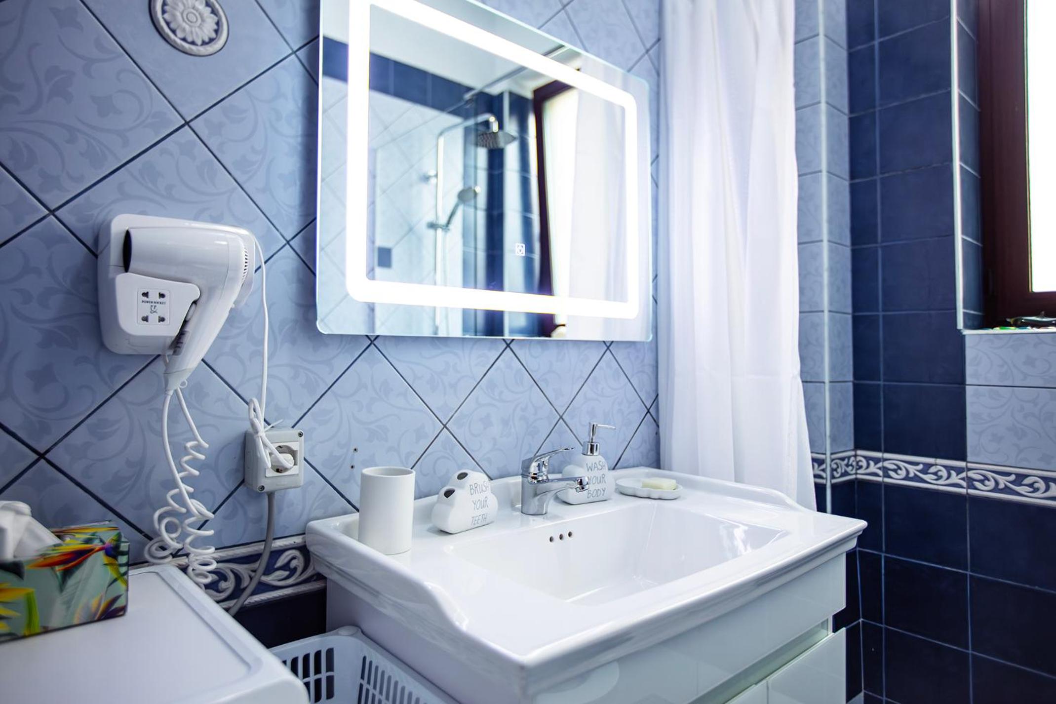 Tirana Center Apartment - Zogu I Boulevard