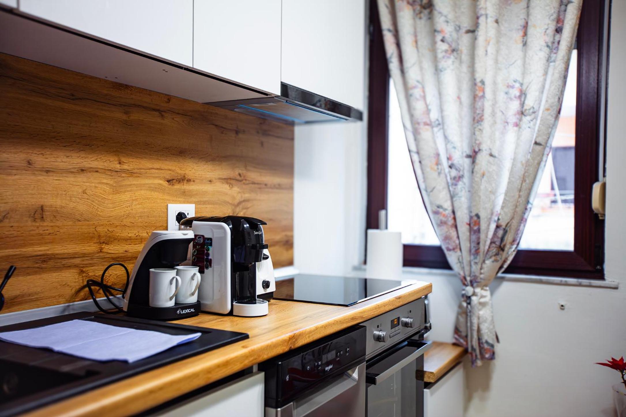 Tirana Center Apartment - Zogu I Boulevard