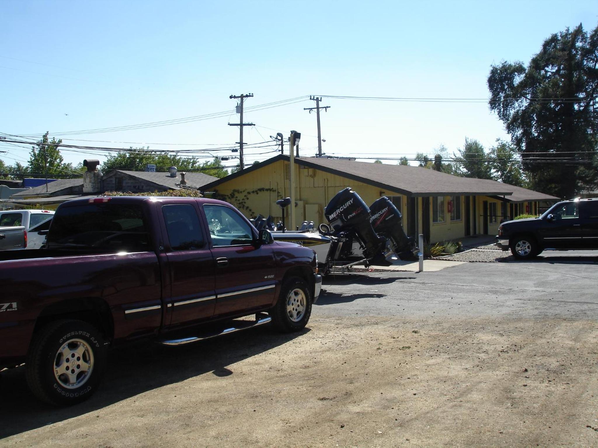Lakeview Inn