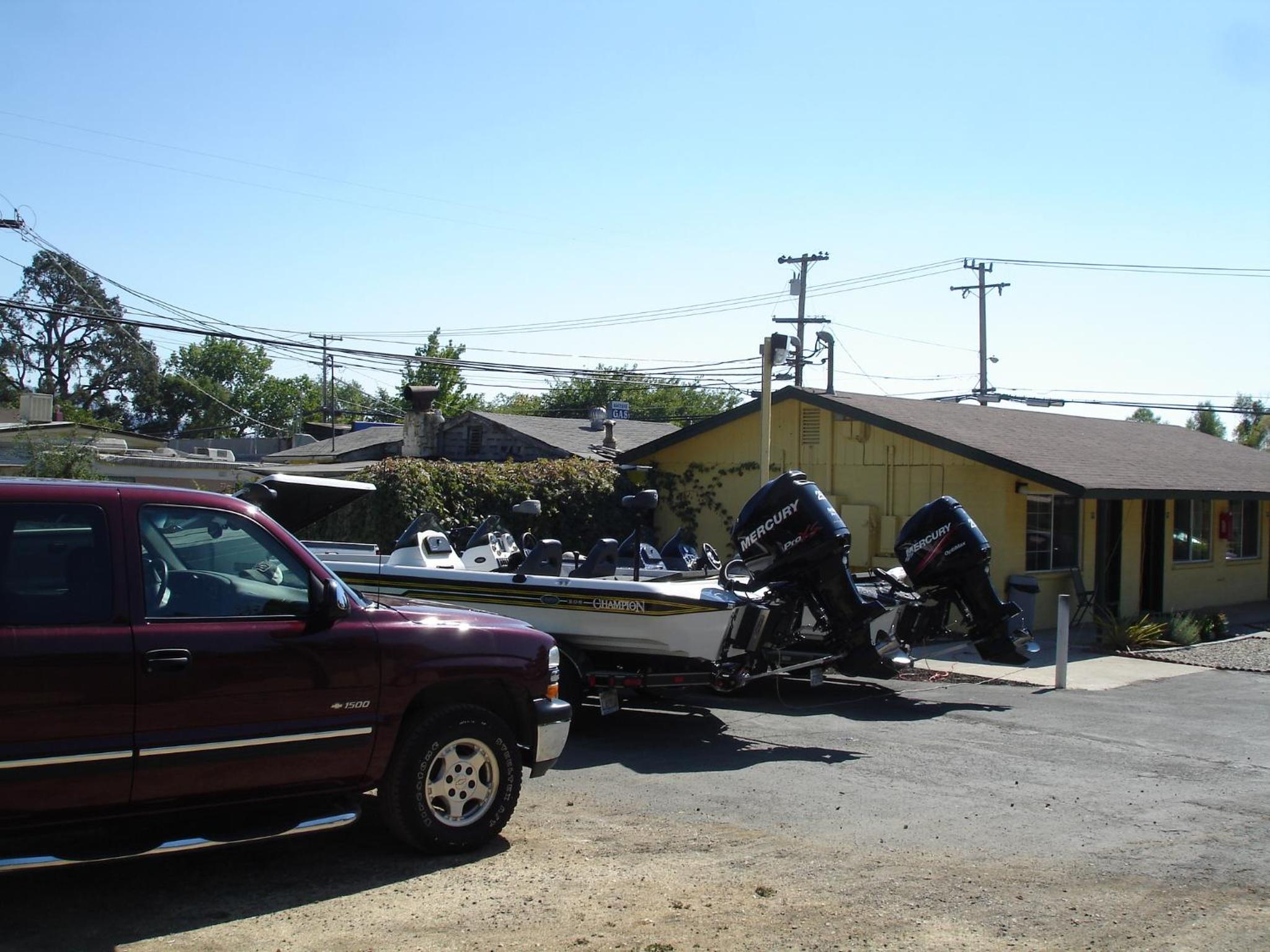 Lakeview Inn