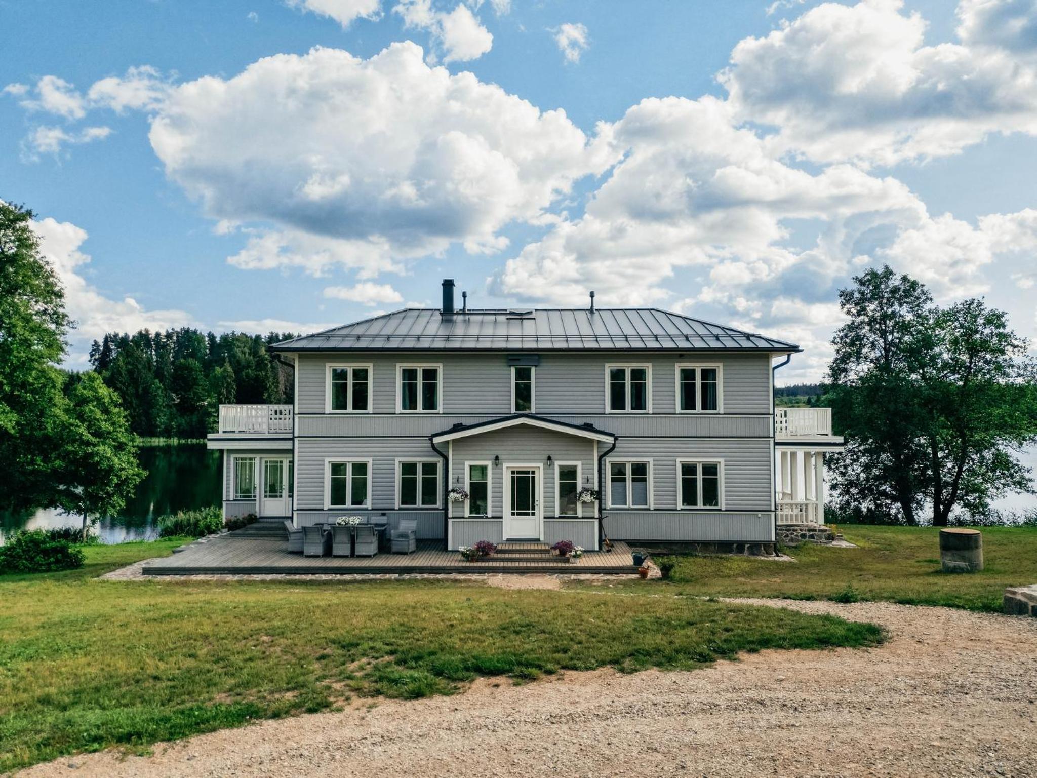 Väike-Juusa külaliskorter