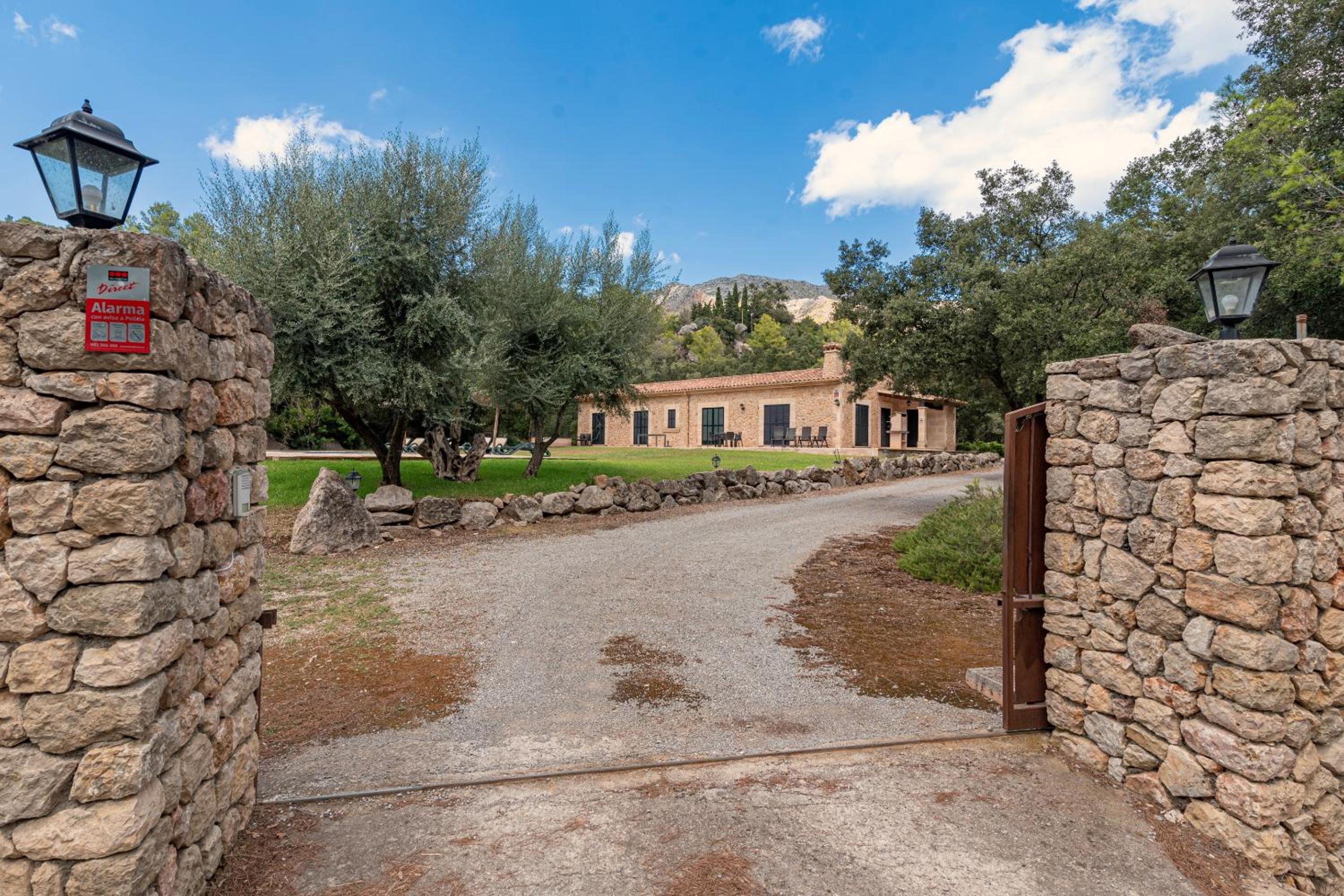 Villa Son March by Sealand Villas