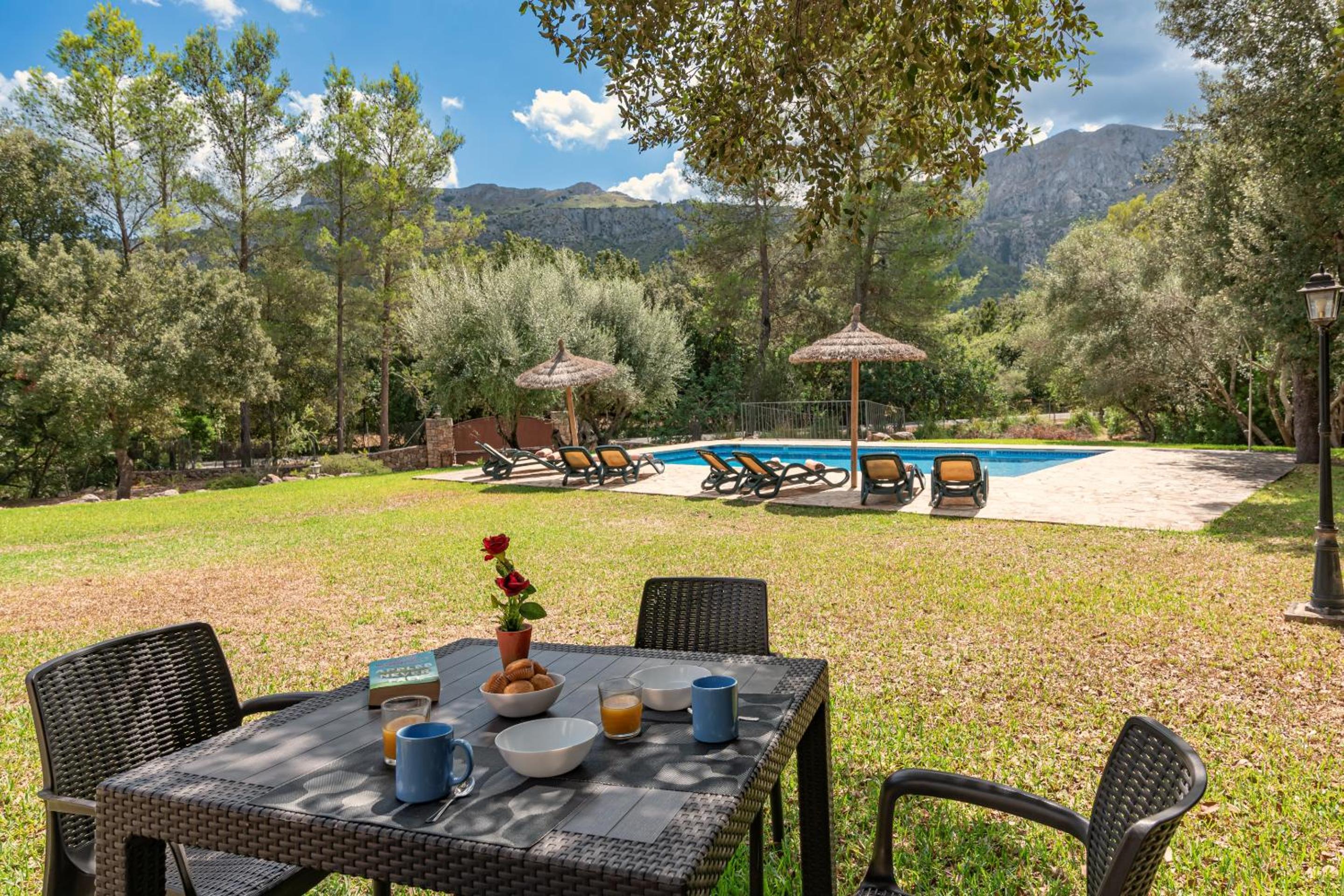 Villa Son March by Sealand Villas
