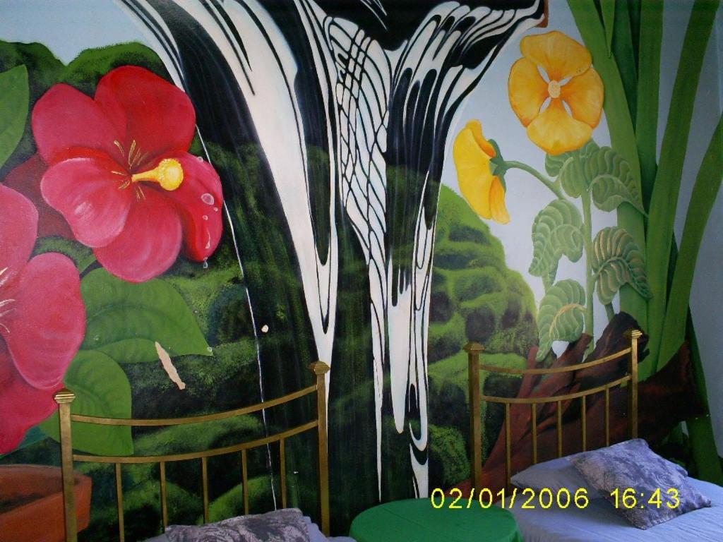Photo 6