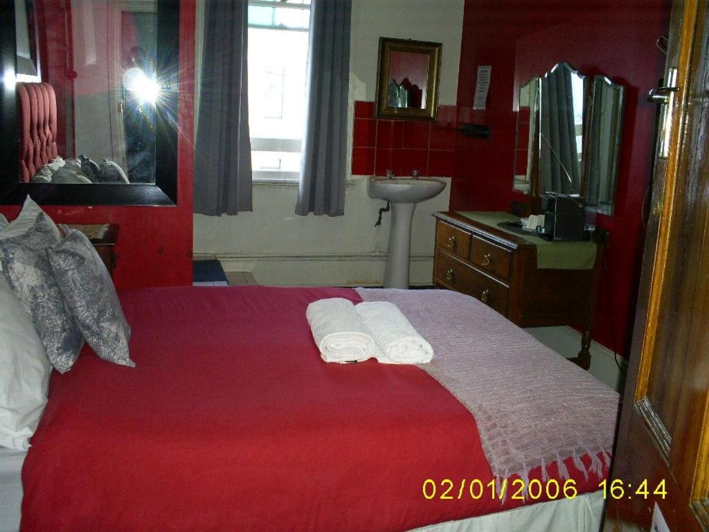 Kimberly Backpacker Hotel view 4