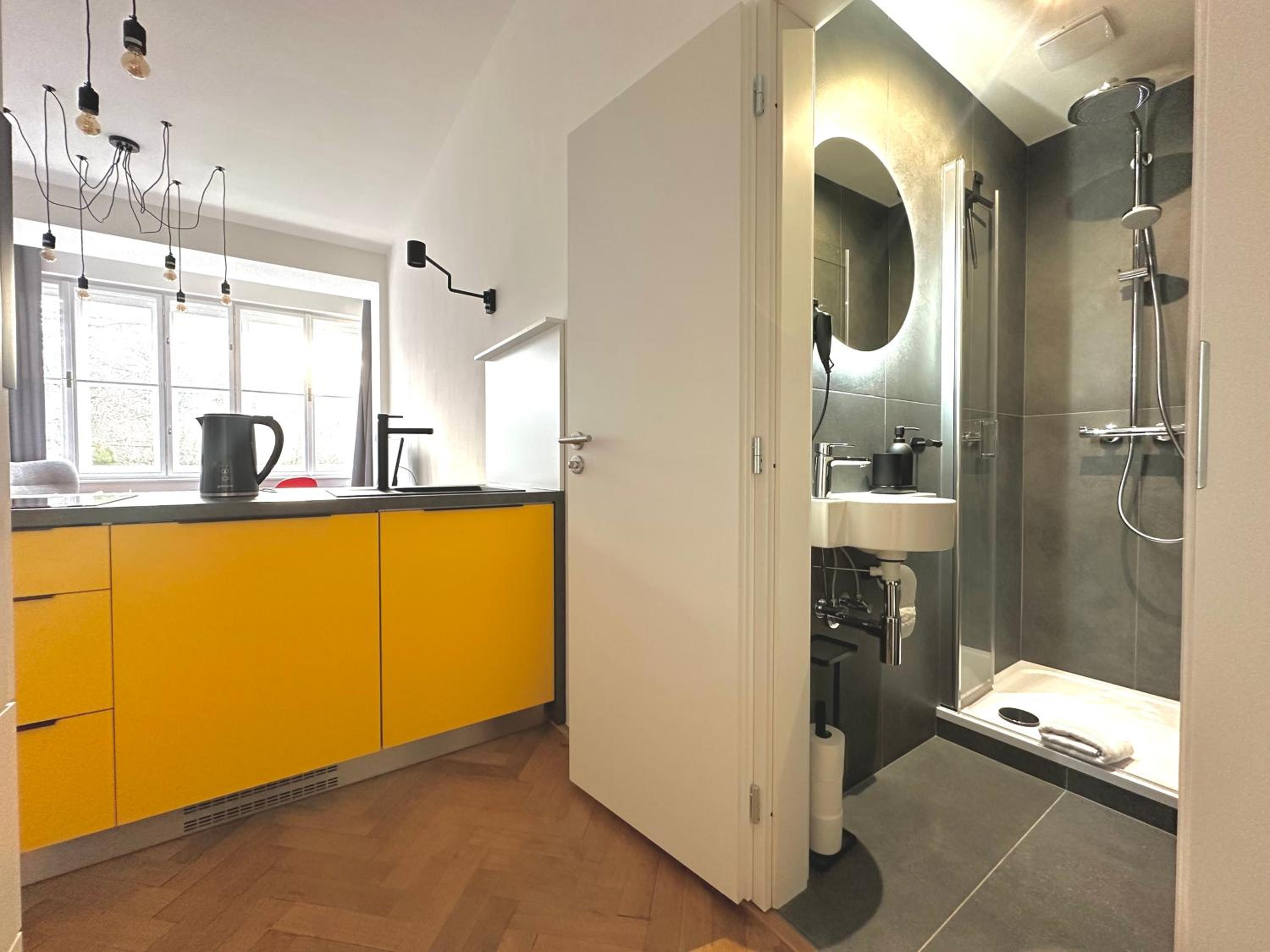 Botanique Rooms with Sauna by Homester