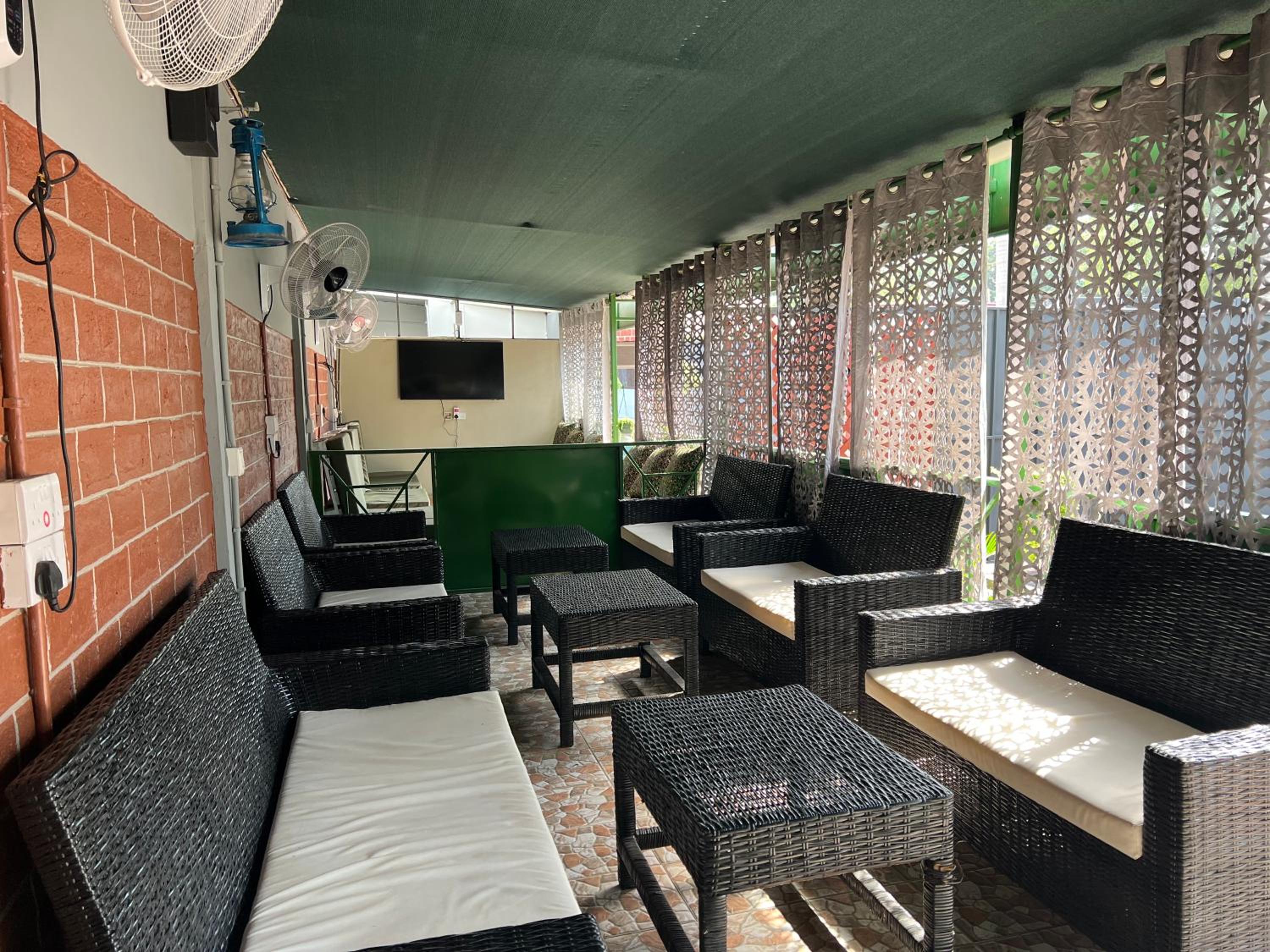 lounge