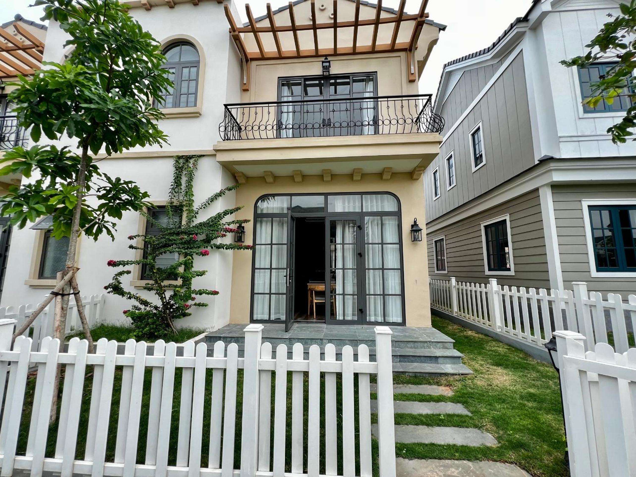 Villa 6