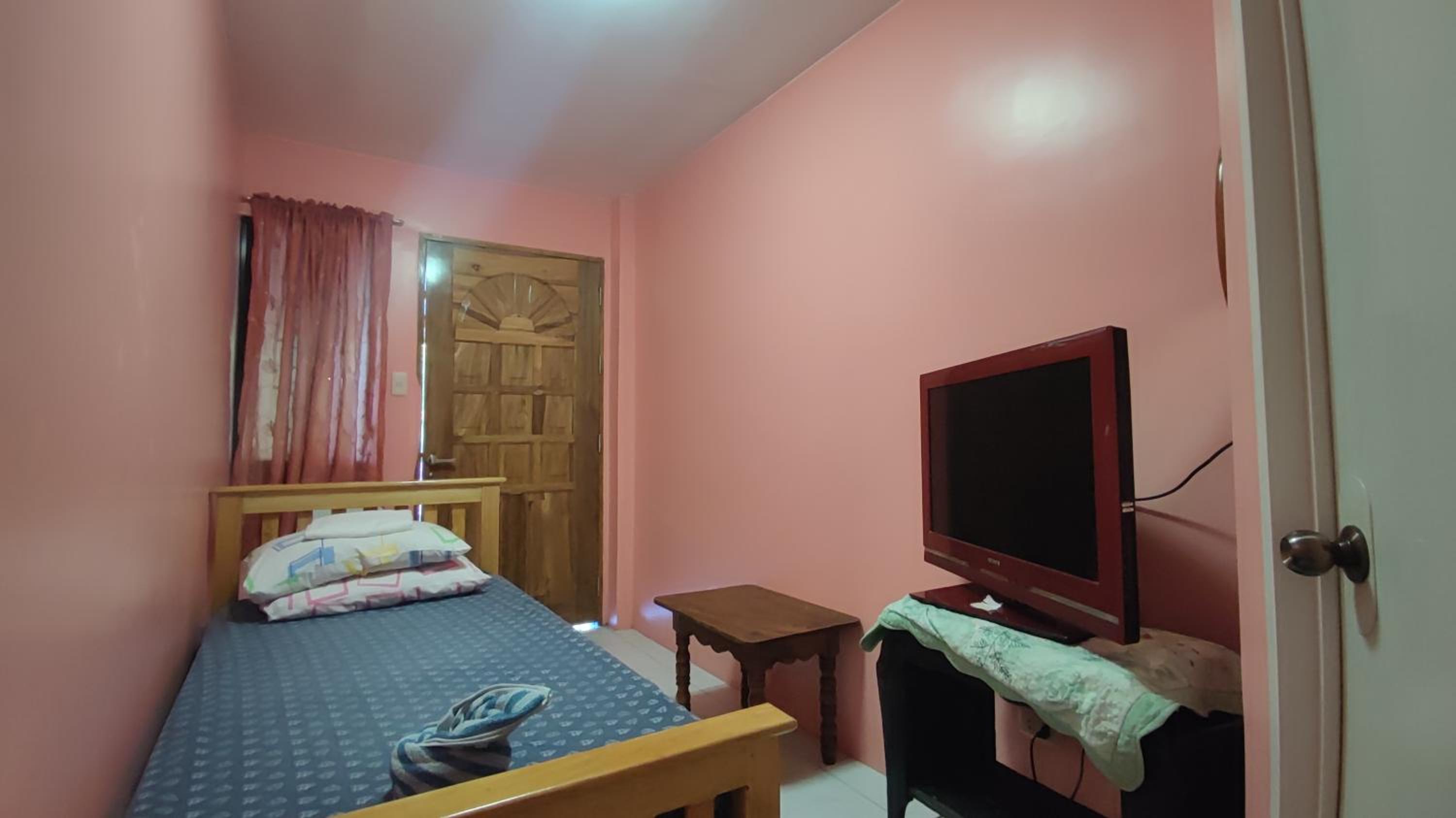 Photo 6