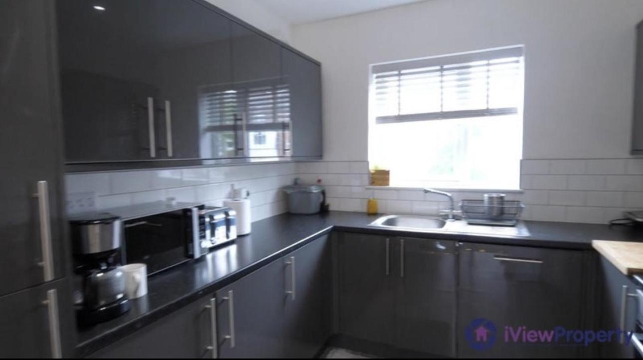 Elegant room near Deansgate Towers Manchester photo 4