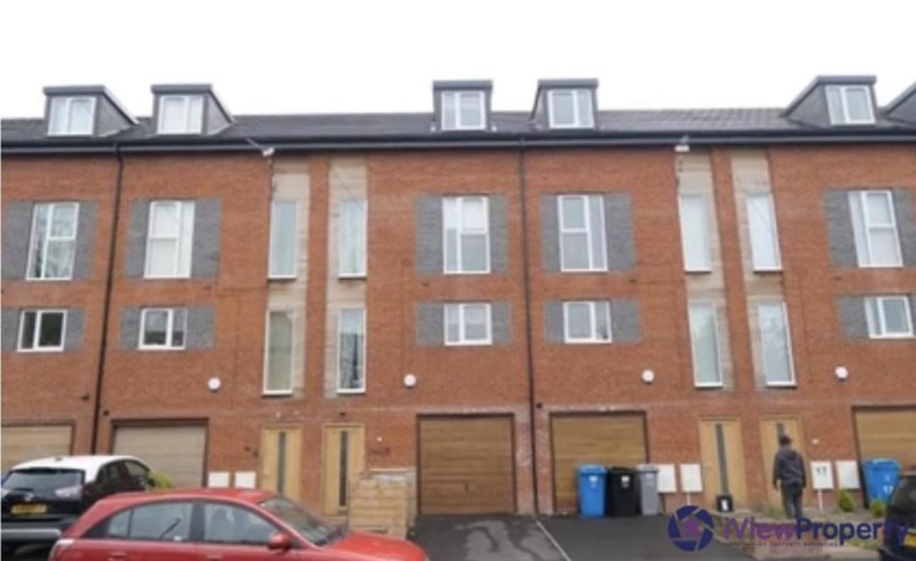 Elegant room near Deansgate Towers Manchester