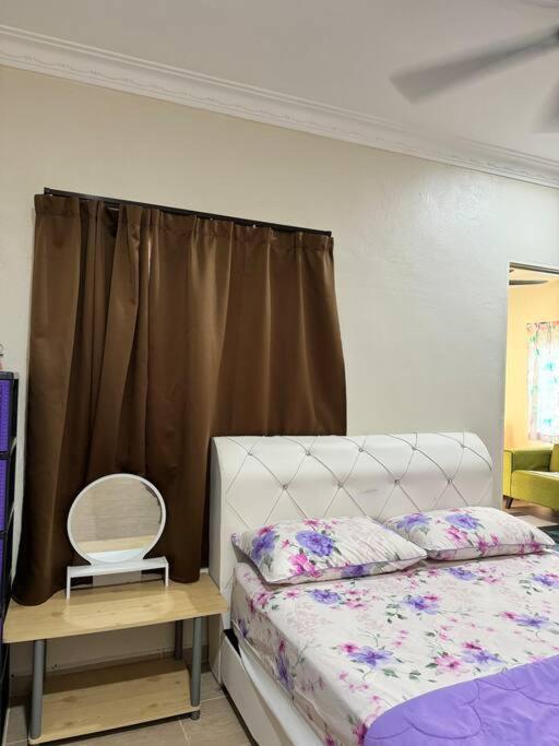 Fasha's Studio : Cozy Retreat