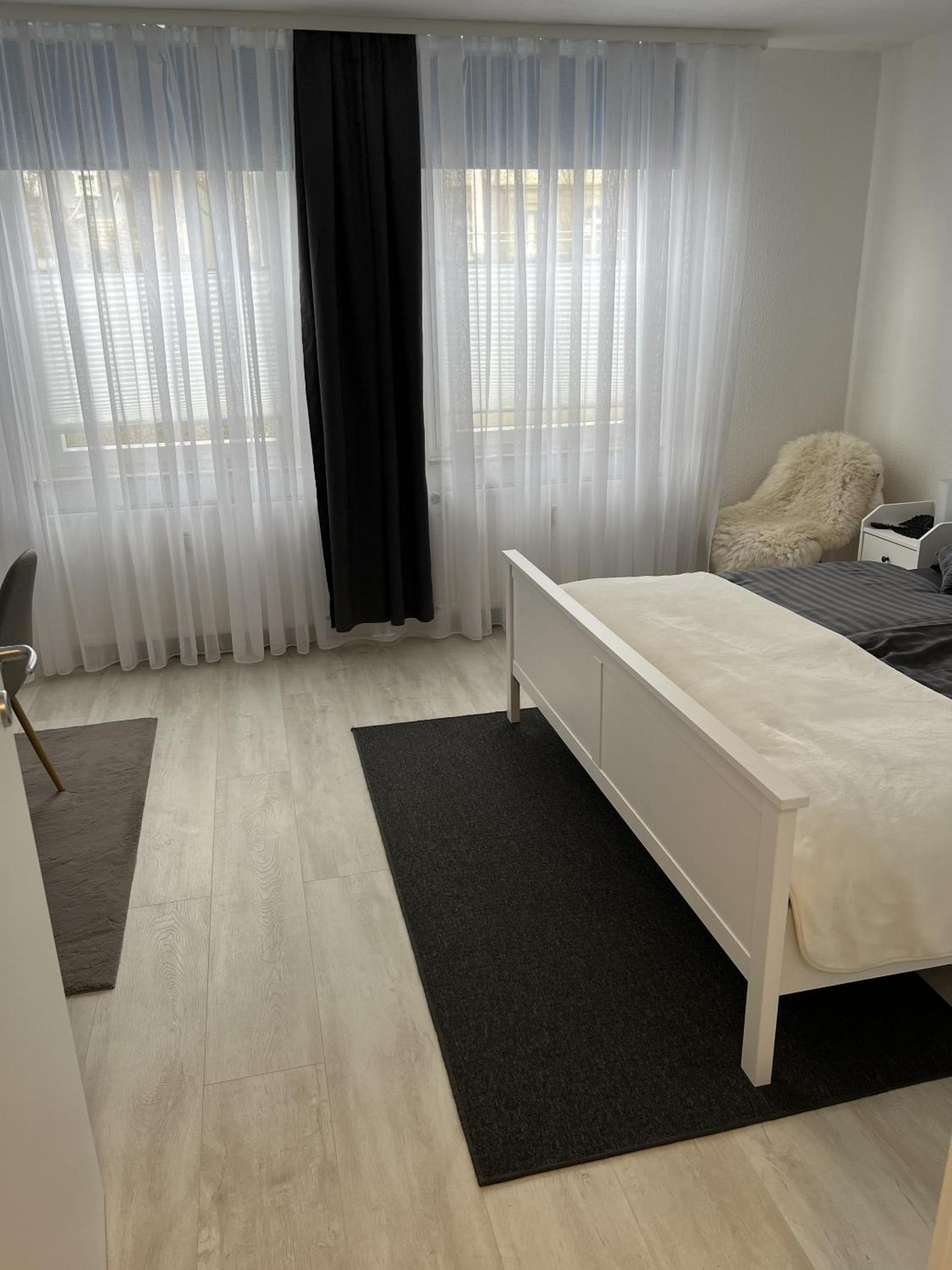 Apartment Falg