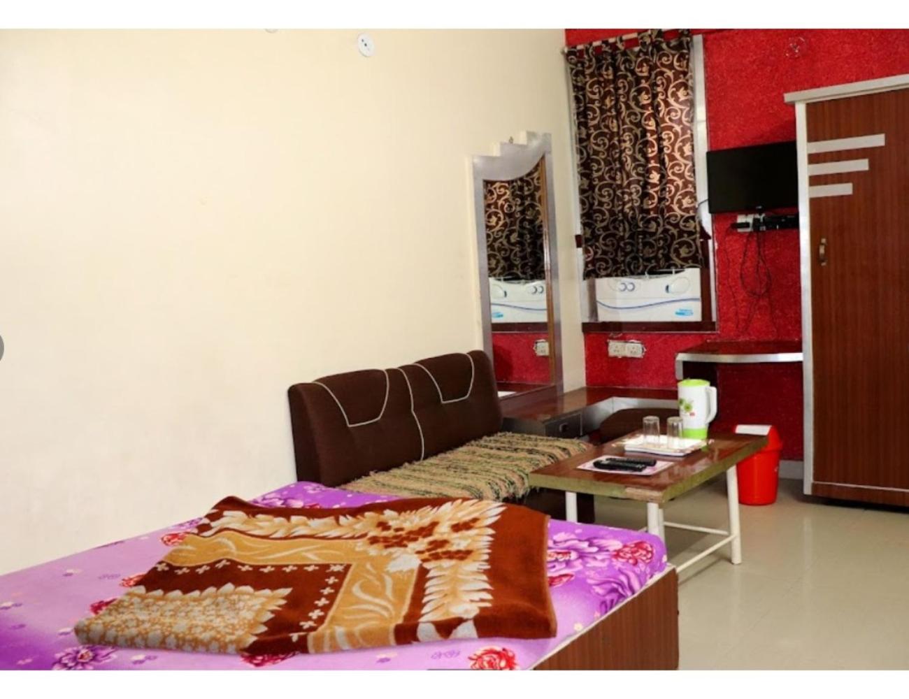 Photo 9