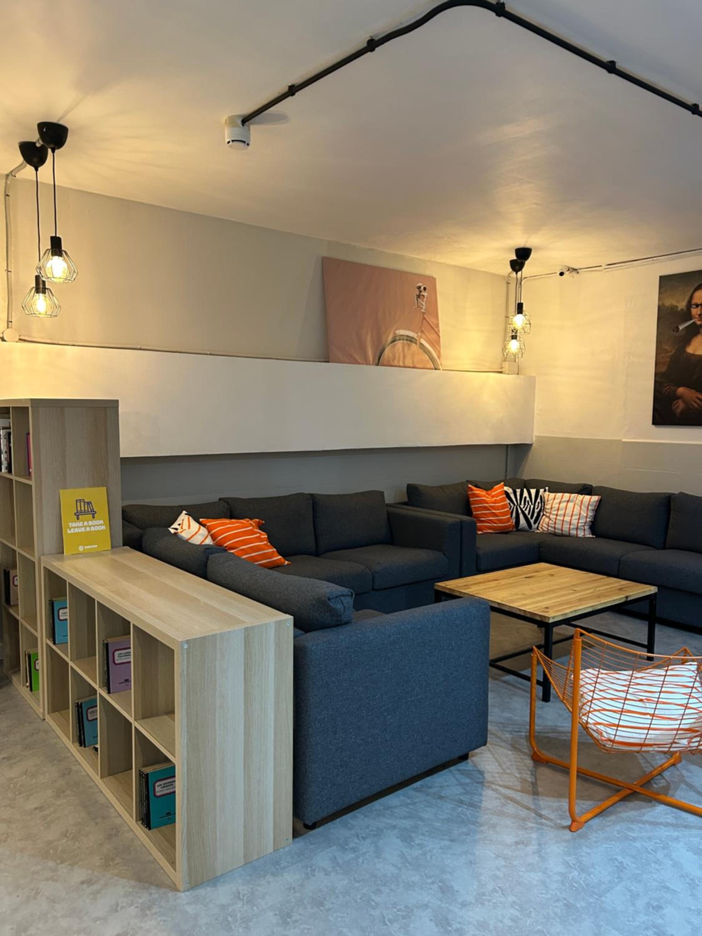 lounge