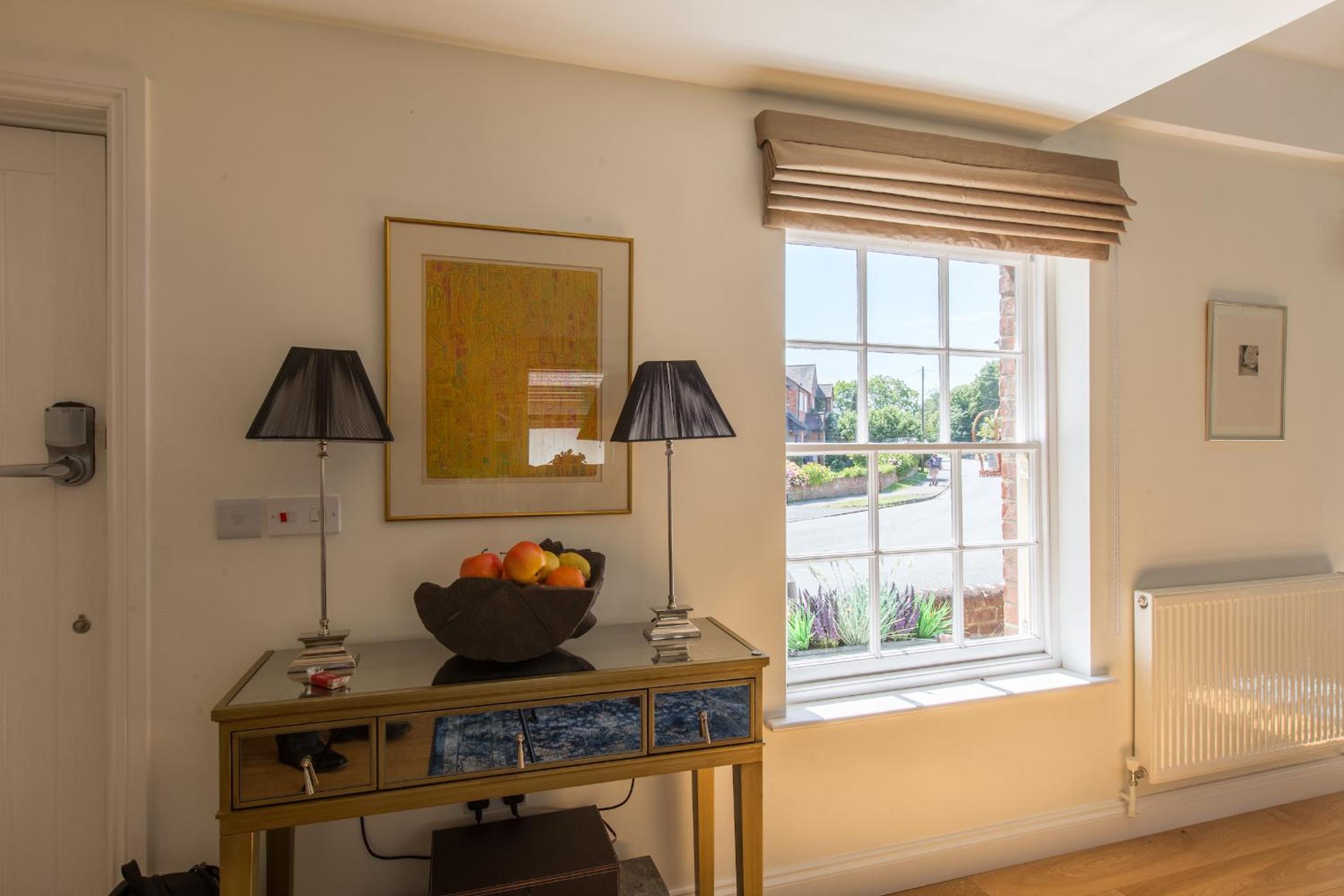 5-STAR LUXURY on MILLSTREAM near SEA, OLD BOSHAM view 4