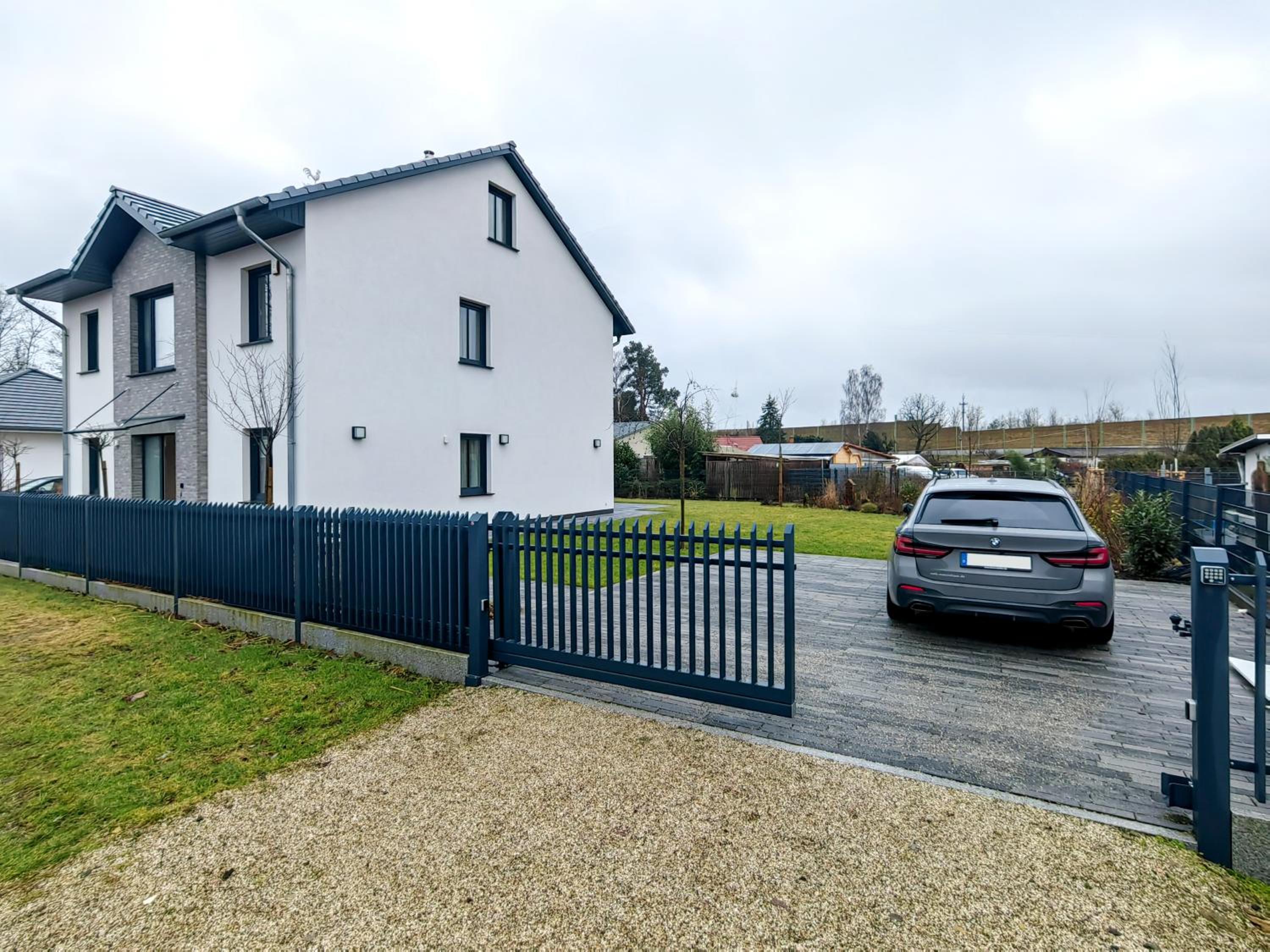 BohnApartments Luxury Villa Berlin - 210qm - Wintergarten - Kamin - 4 kostenlose Parkplätze - 6 Schlafzimmer - Neubau - Luxusausstattung
