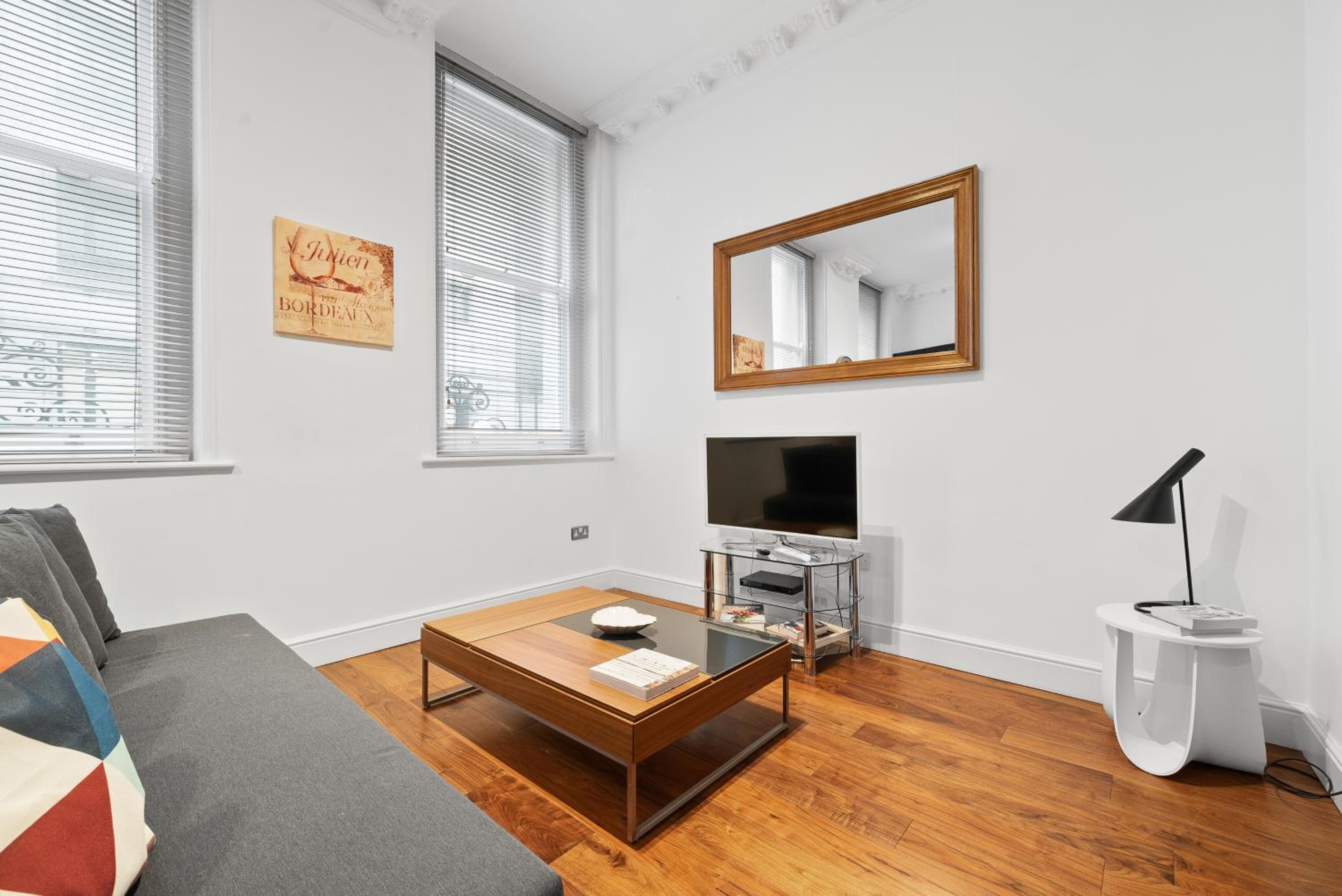 Apartment 2, 48 Bishopsgate by City Living London