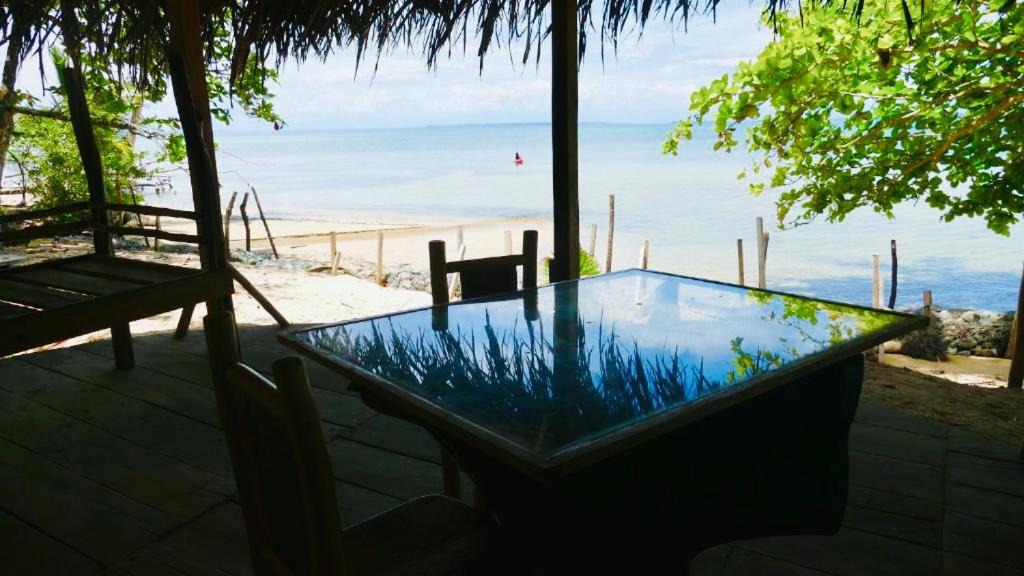 Beachfront House at La Vida Resort view 4