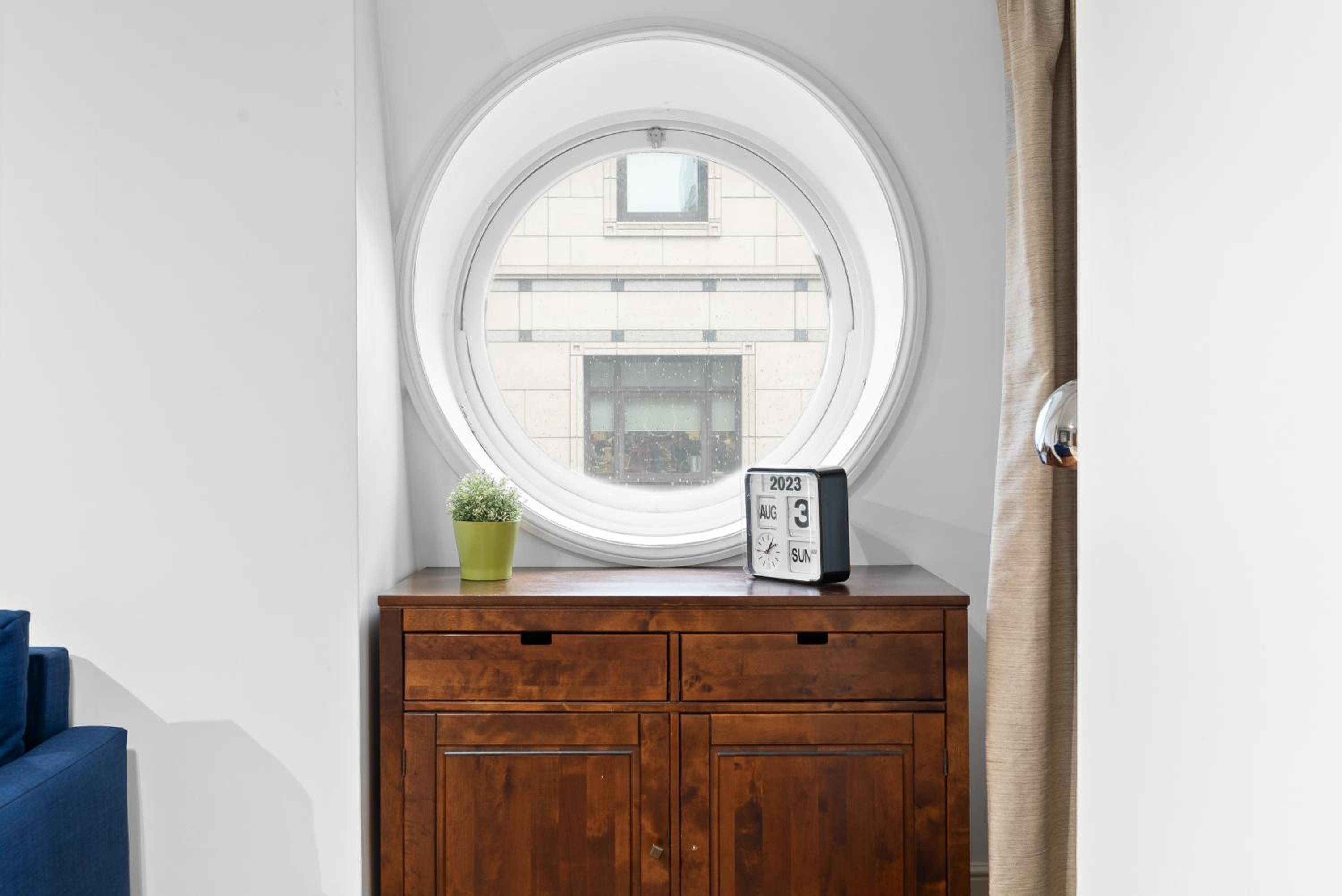 Apartment 5, 48 Bishopsgate by City Living London