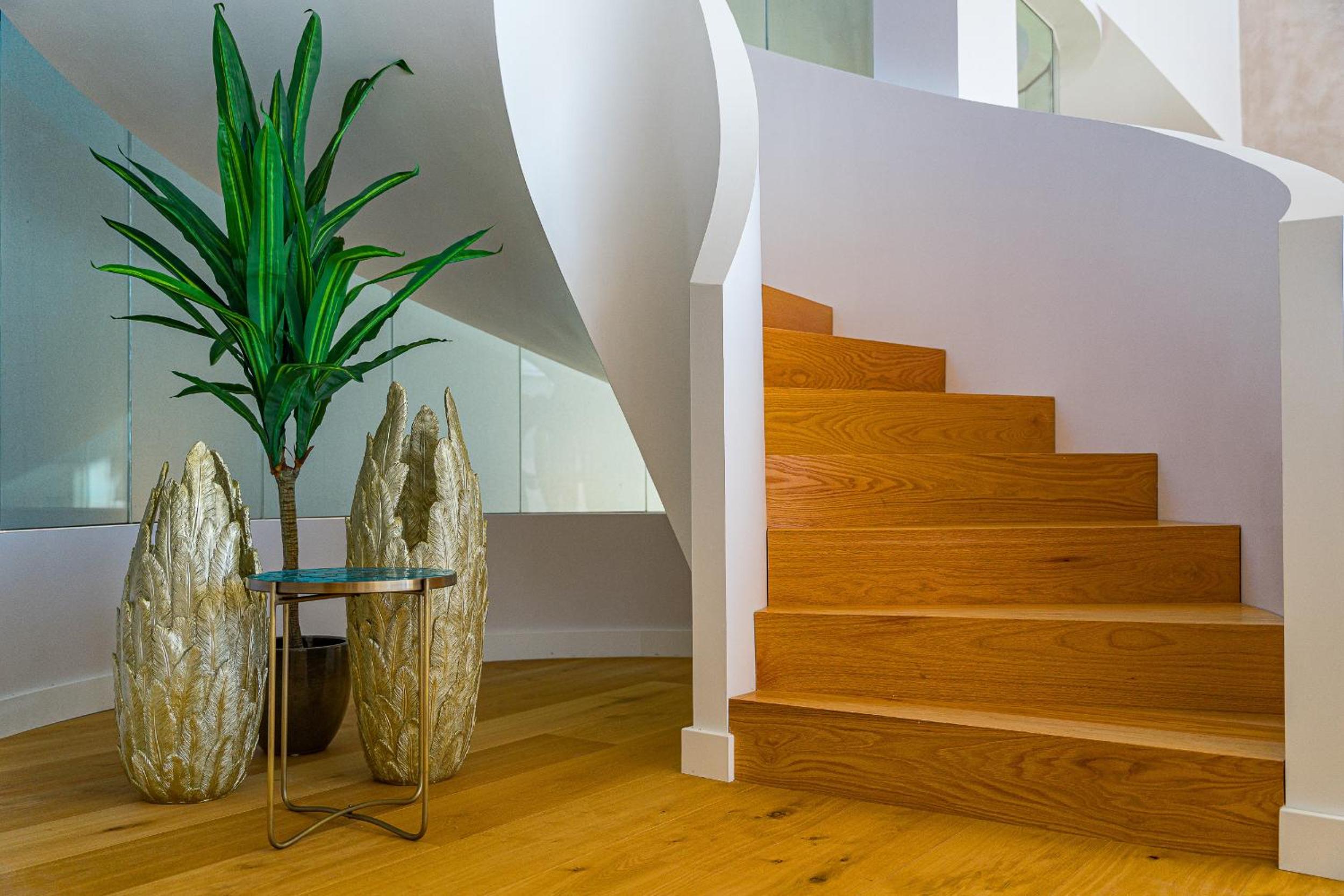 Serenity Heights - Luxury Concierge Services