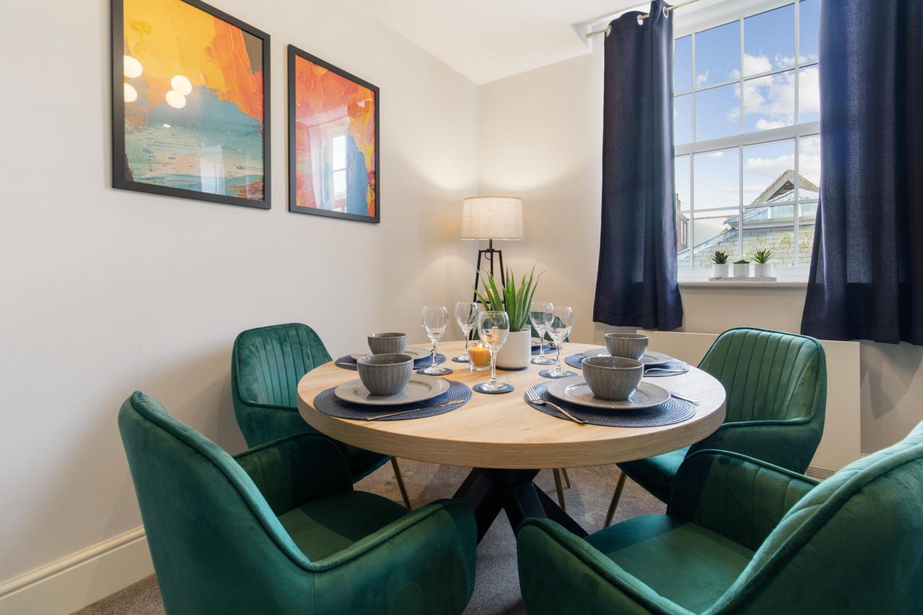 WhiskAwayStays - Victoria House - Apartment 4 view 4