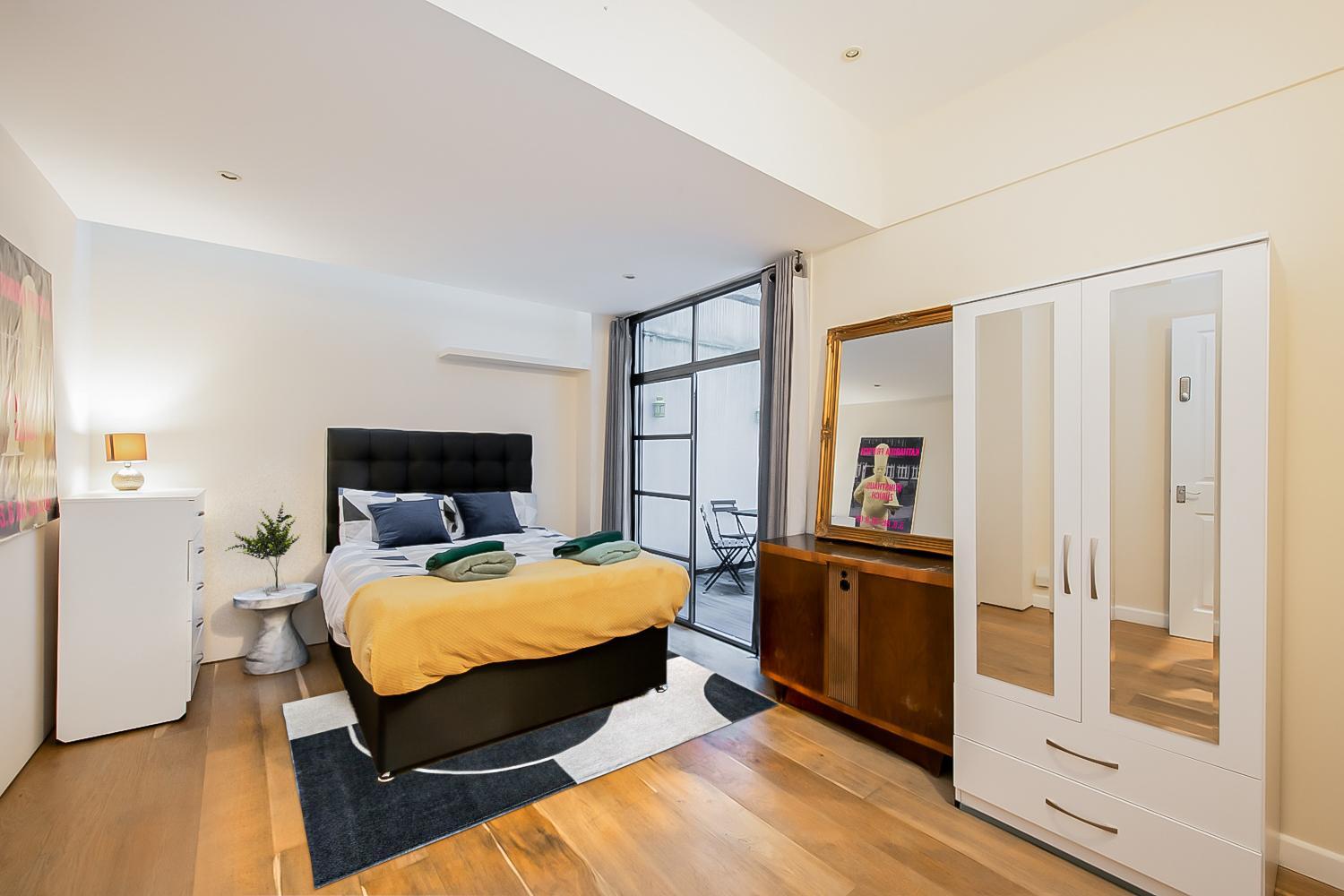 Pollen Street, Three-bedroom Flat