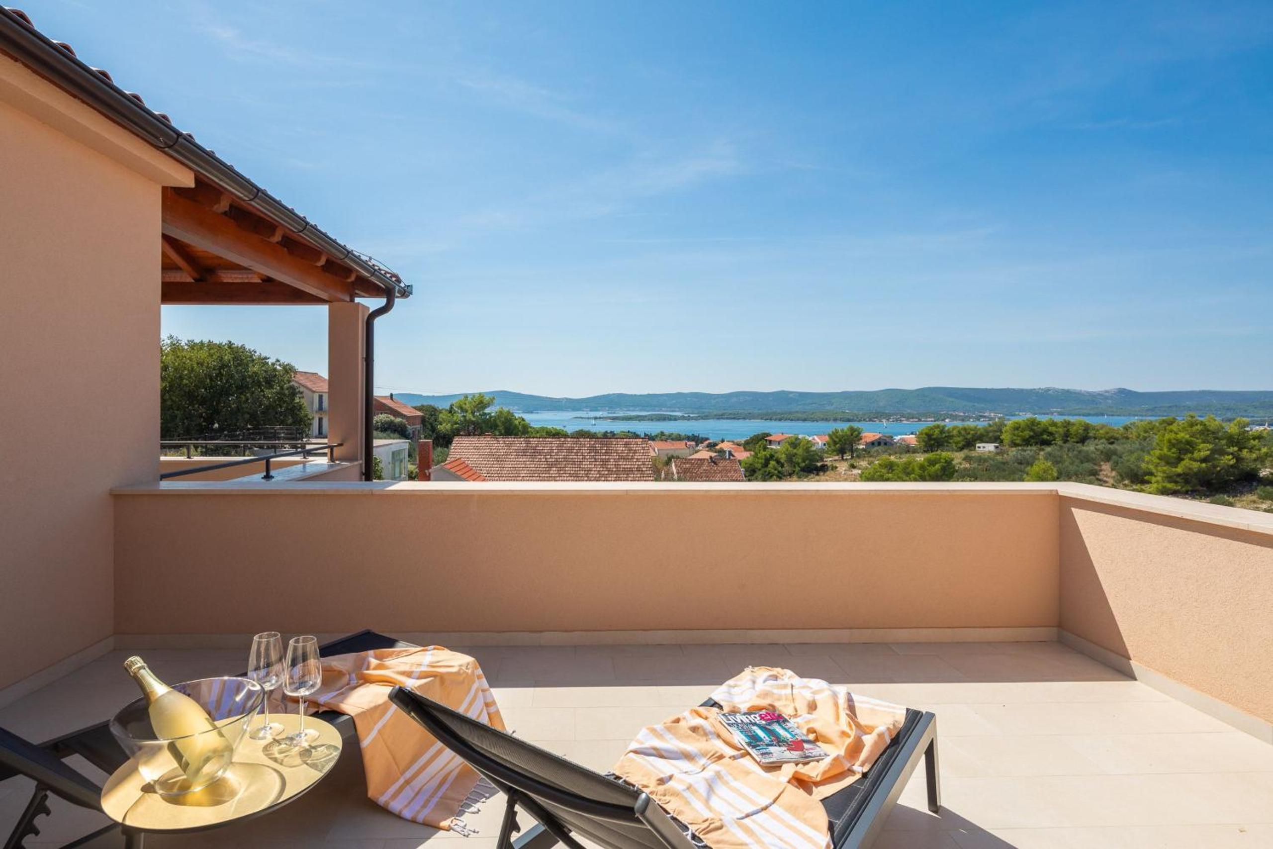 Villa Wave