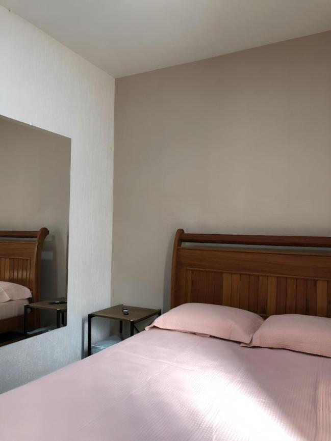 Sitio com Lazer Completo em Marechal Floriano, Piscina, Sauna, Jacuzzi e Lago - Estrada Calçada a 200 metros da Rua Principal