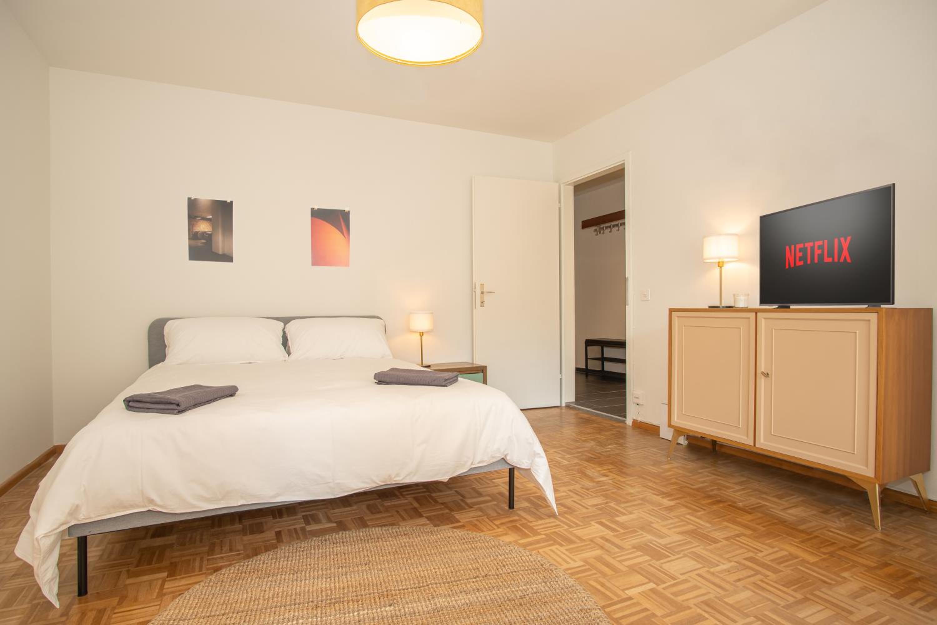 Modern 2-Bedroom Apartment in City Centre