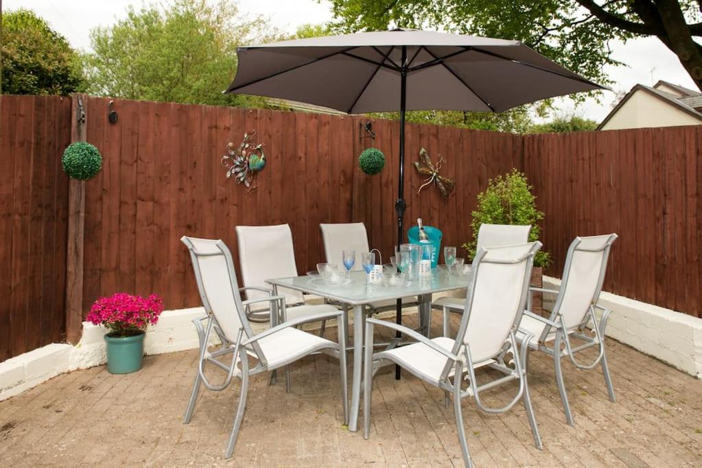 4 Bed Luxury Family Home In The Heart Of Narberth view 4