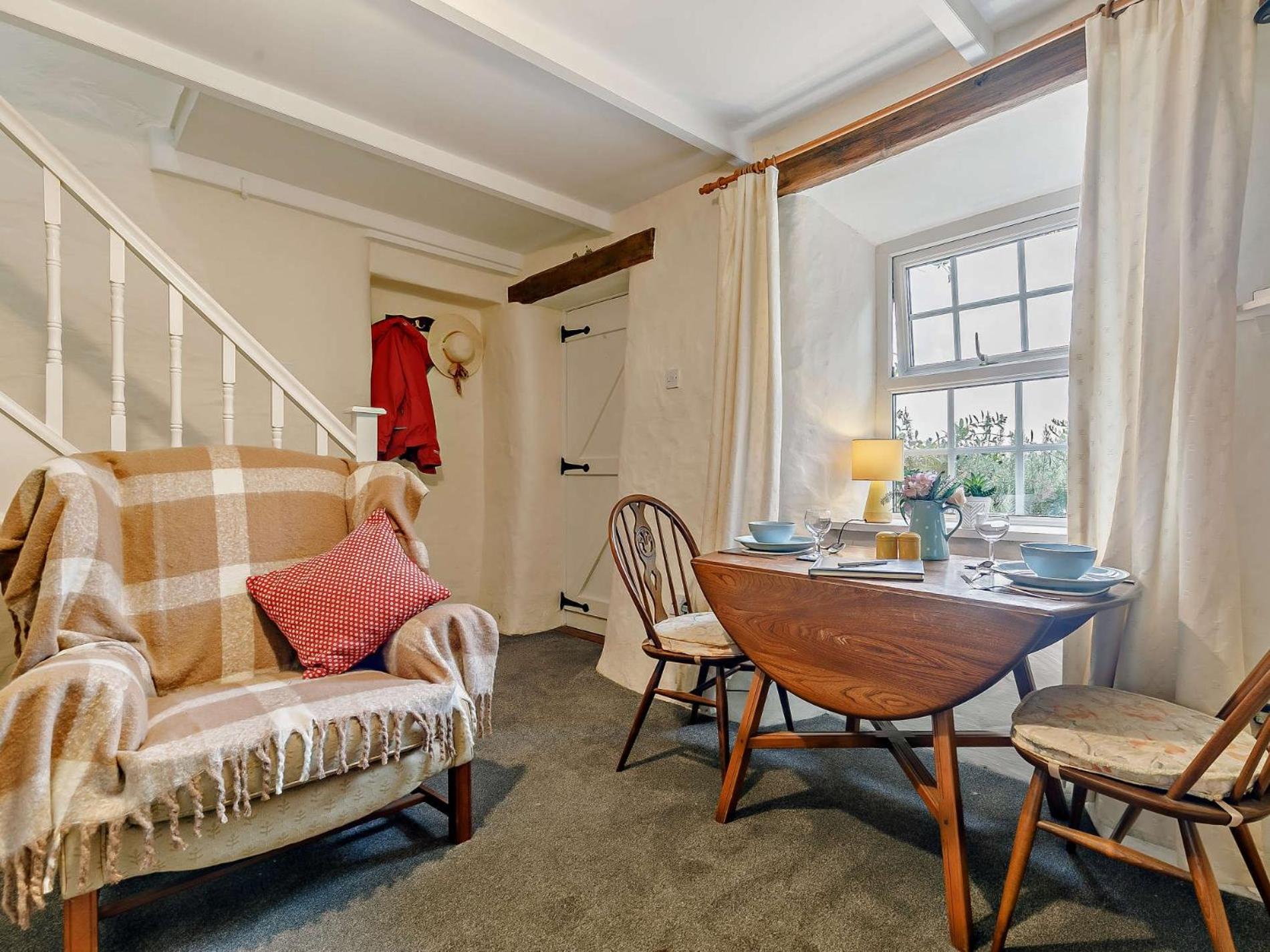 1 Bed in Portreath PENNA view 2