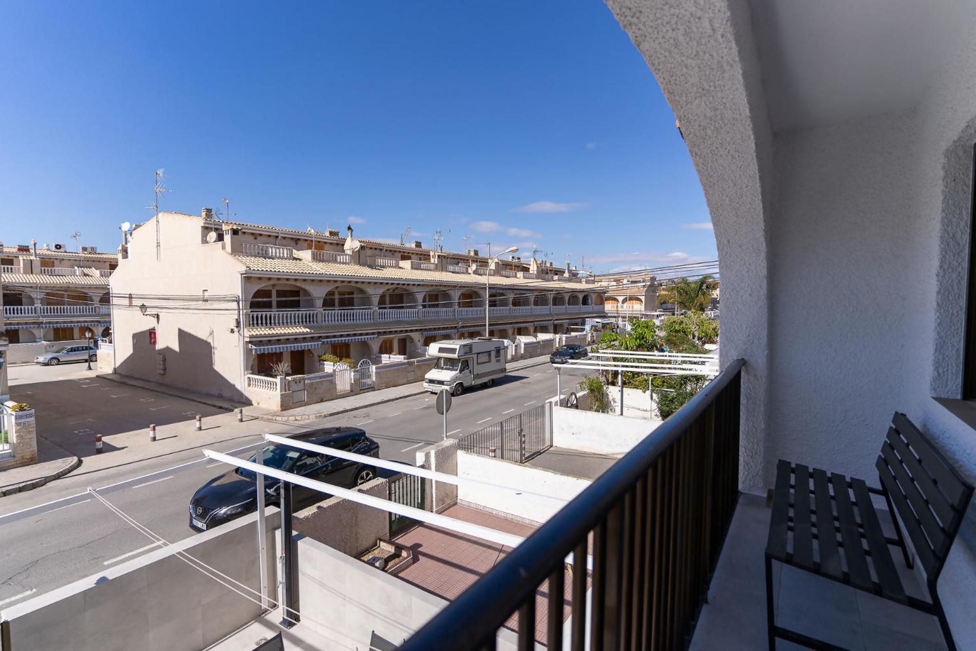 rentafive - Gran casa reformada - Terraza