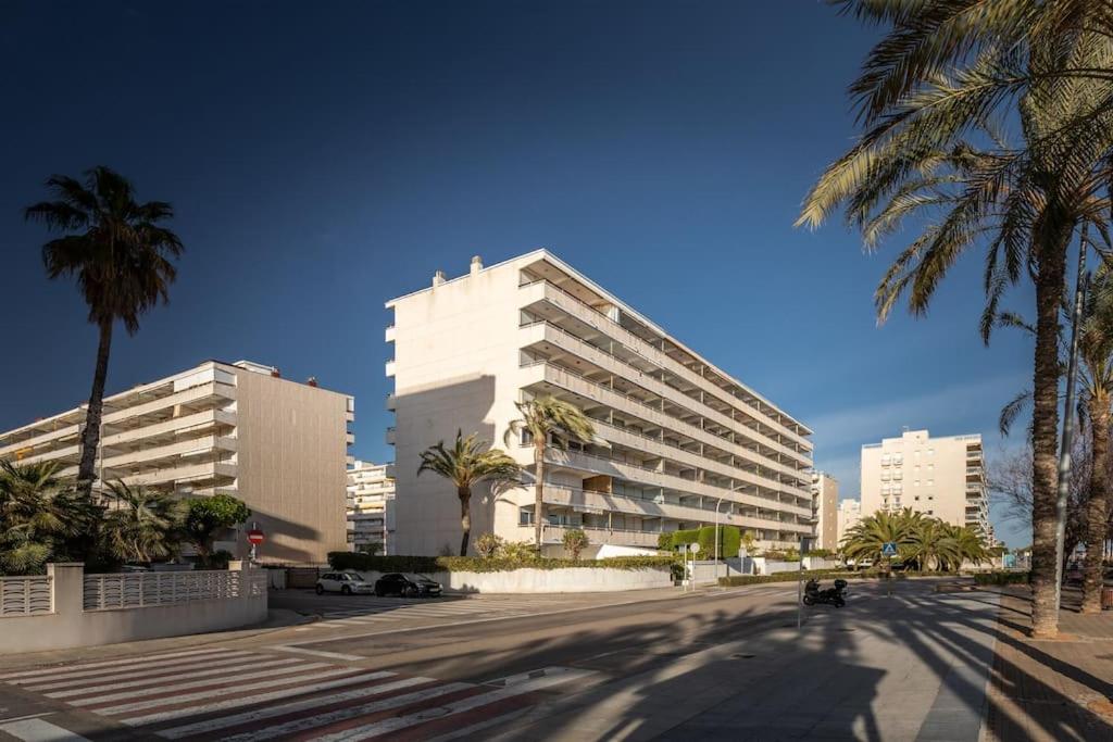 Beachfront/Strandwohnung in Calafell , Spanien