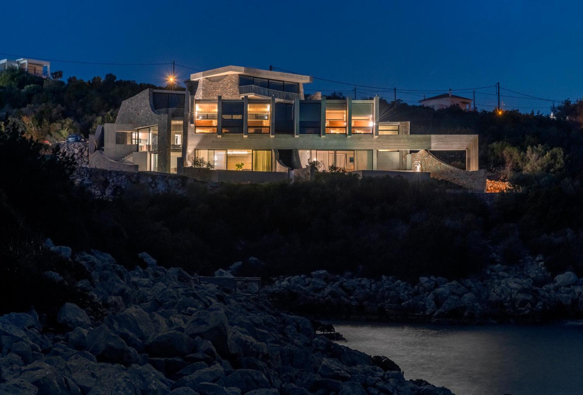 Hotel LASPI / PETRES - Image 1