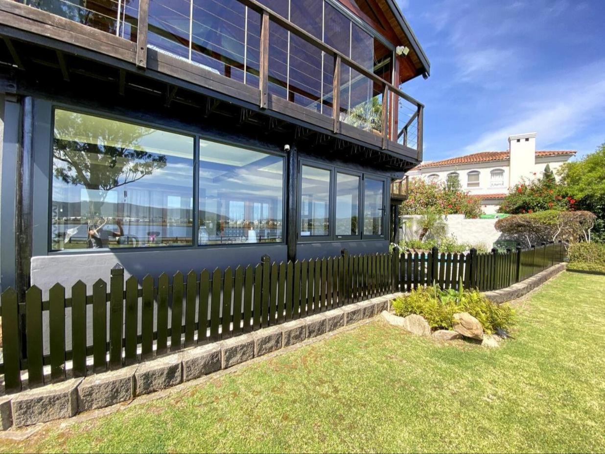 Nicola's at Costa Sarda Knysna view 2