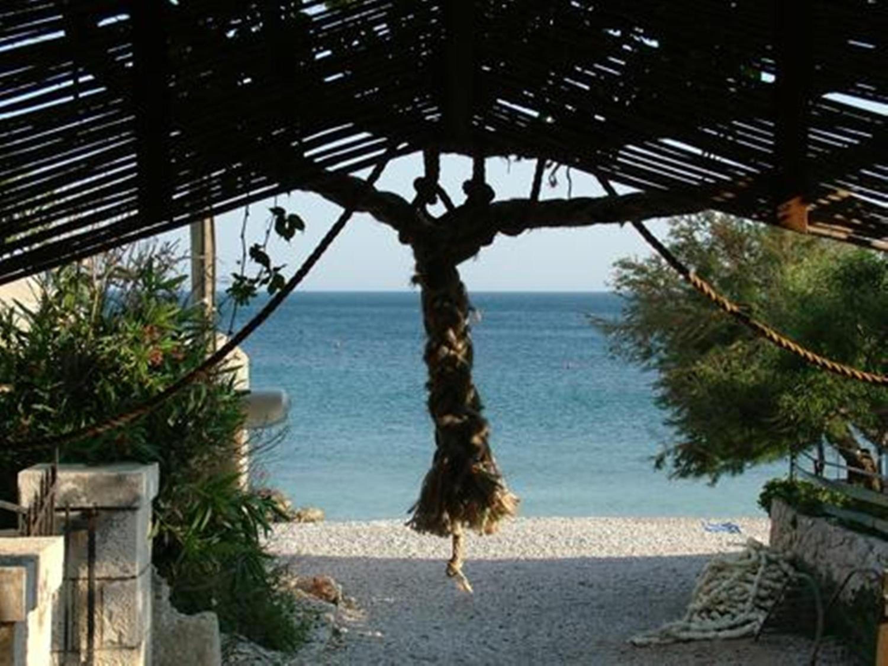 Apartments Punta Milna view 4