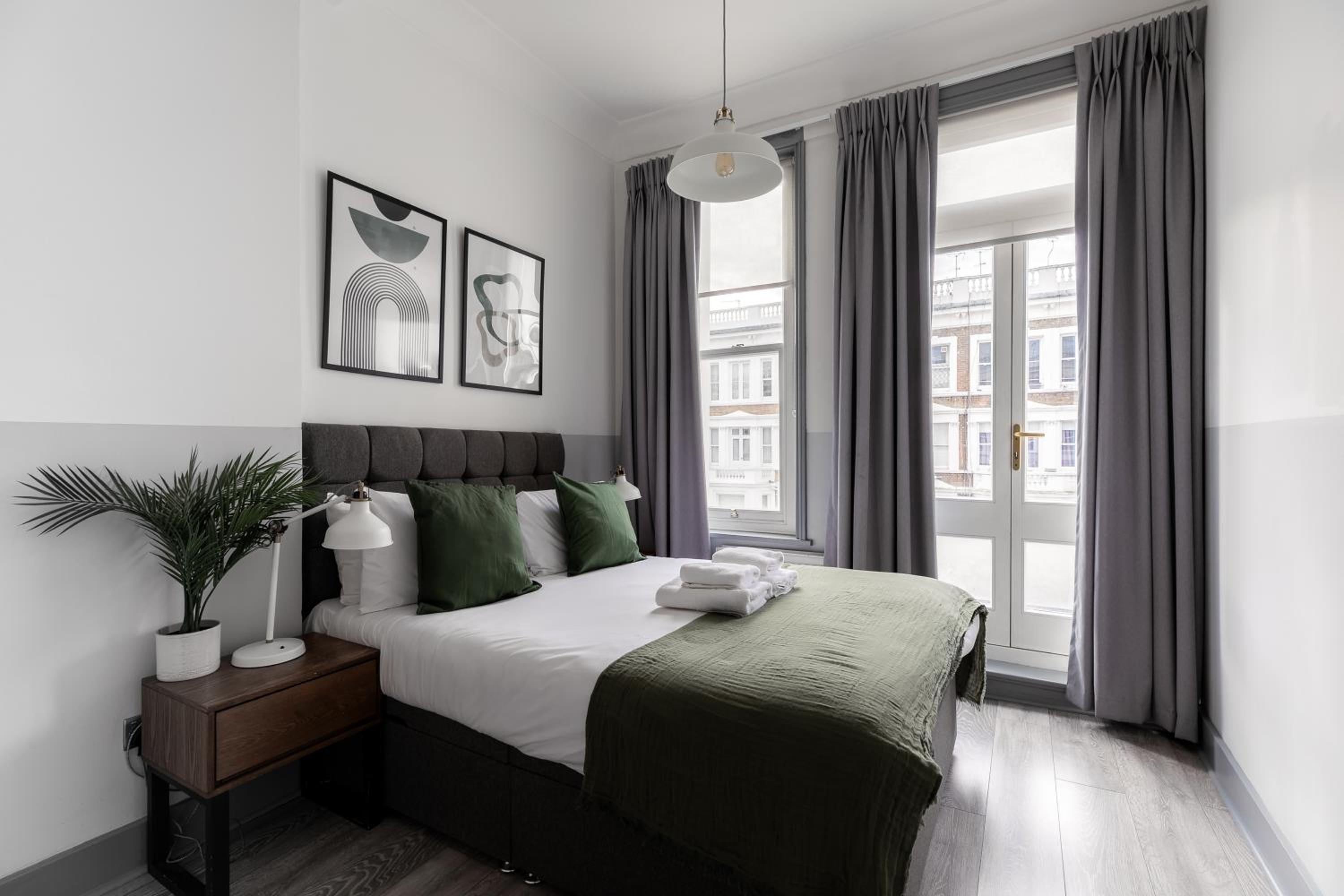 Modern Kensington Apartments