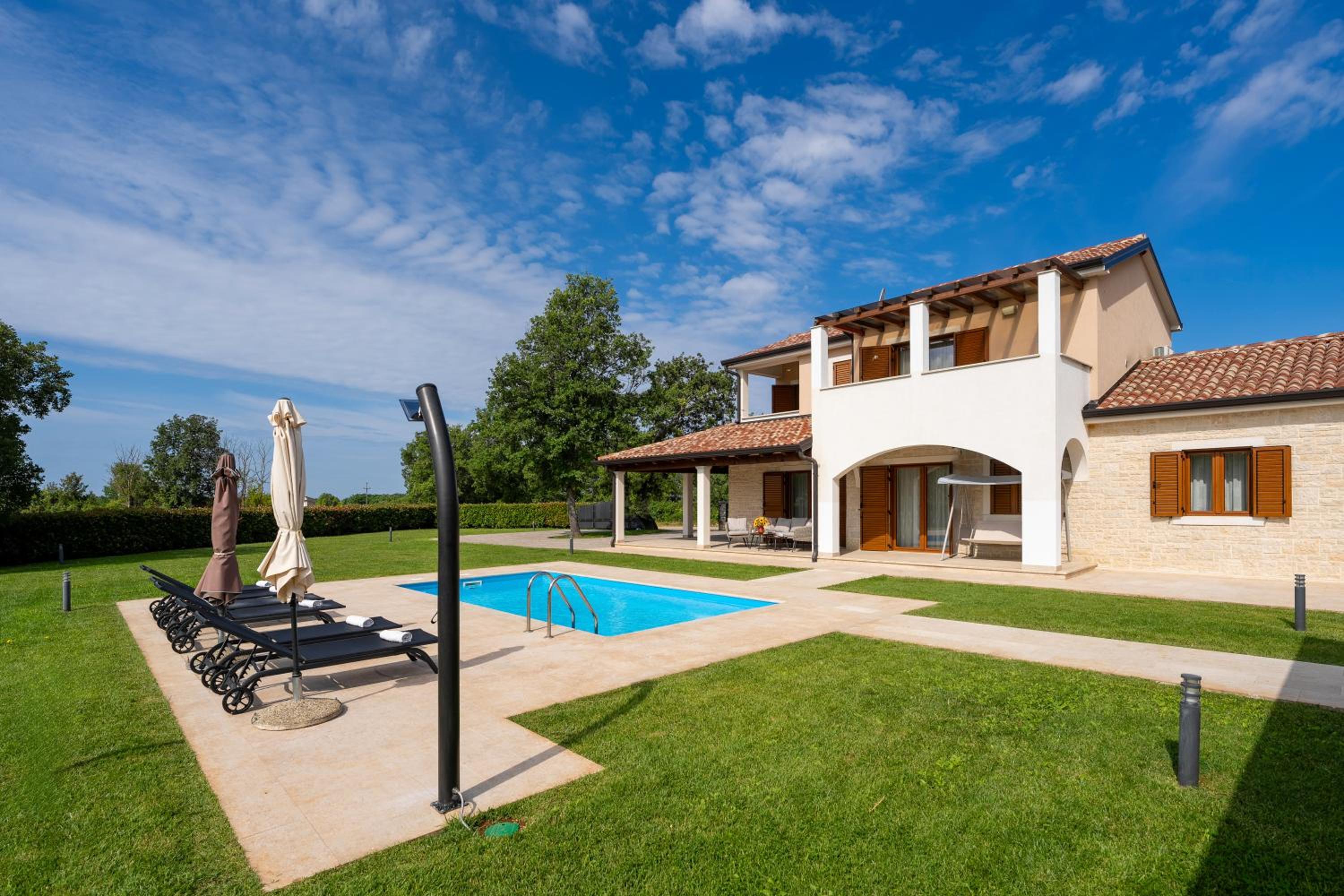 Villa Genia I