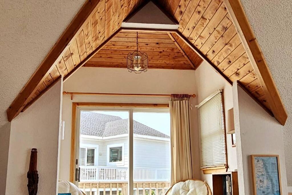 Golden Dunes Pvt Pool with Free Heat Hot Tub Dogs Welcome Oceanside view 3