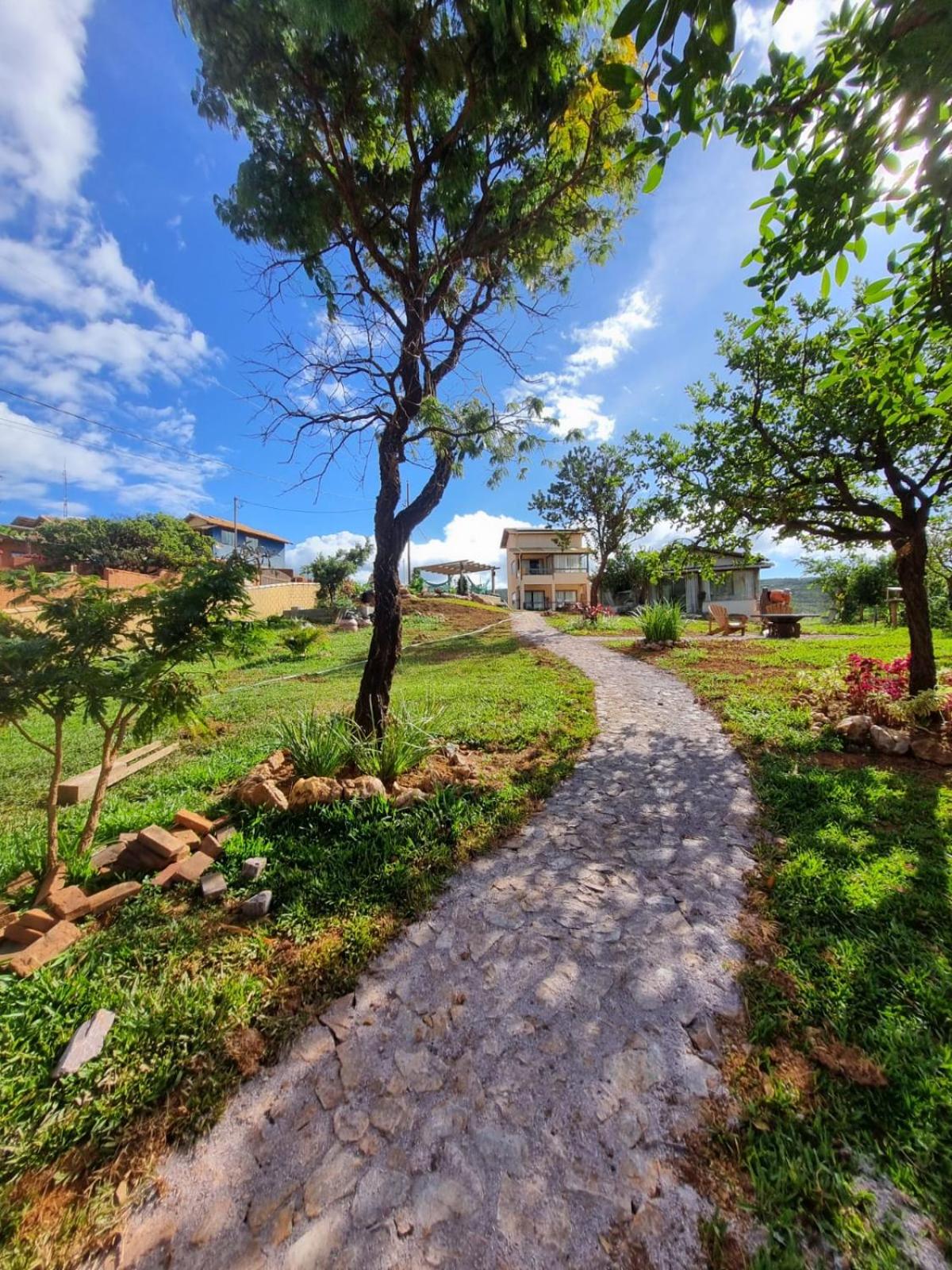 Euetu na Lapinha da Serra view 3