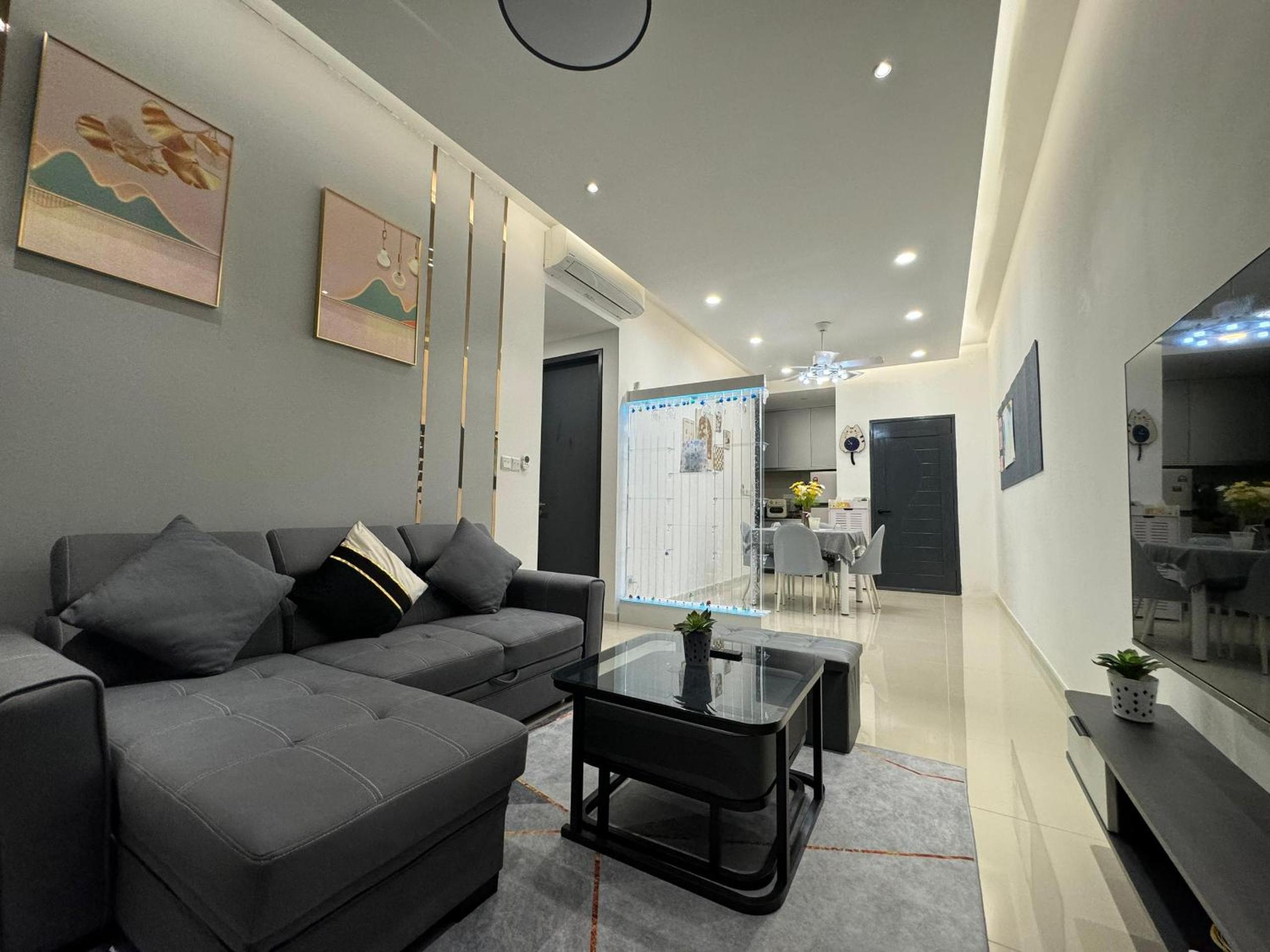 SVT Sunway Velocity 5pax 2Room 1Bath MRT LRT TRX Cheras Kuala Lumpur