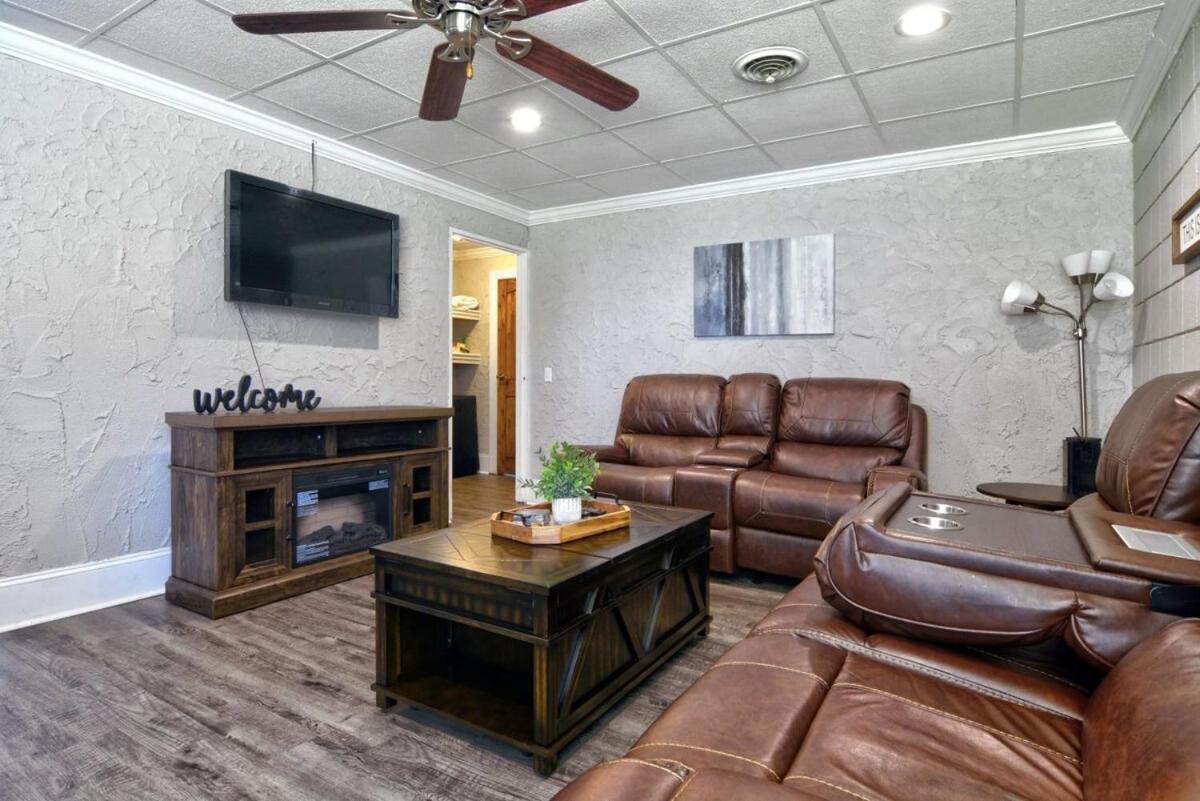 Statesboro Vacations - Amazing Cottage - Located on Blue Mile - Close to GSU! - Property Image 1