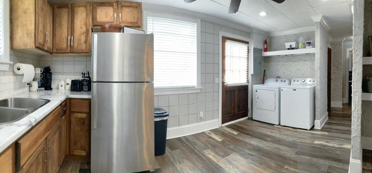Statesboro Vacations - Amazing Cottage - Located on Blue Mile - Close to GSU! - Property Image 7