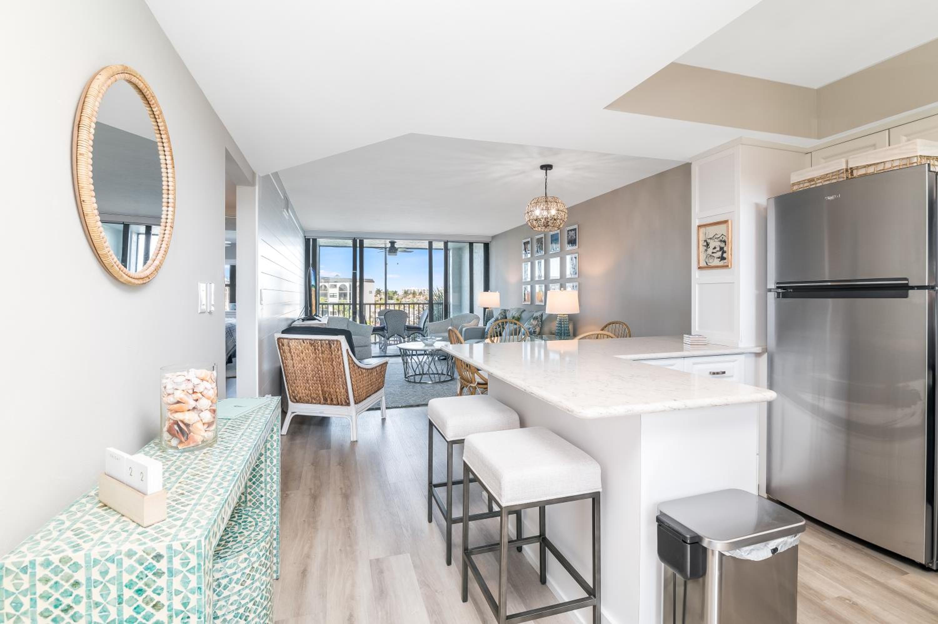 Full Reno Throughout I Views of Factory Bay view 3