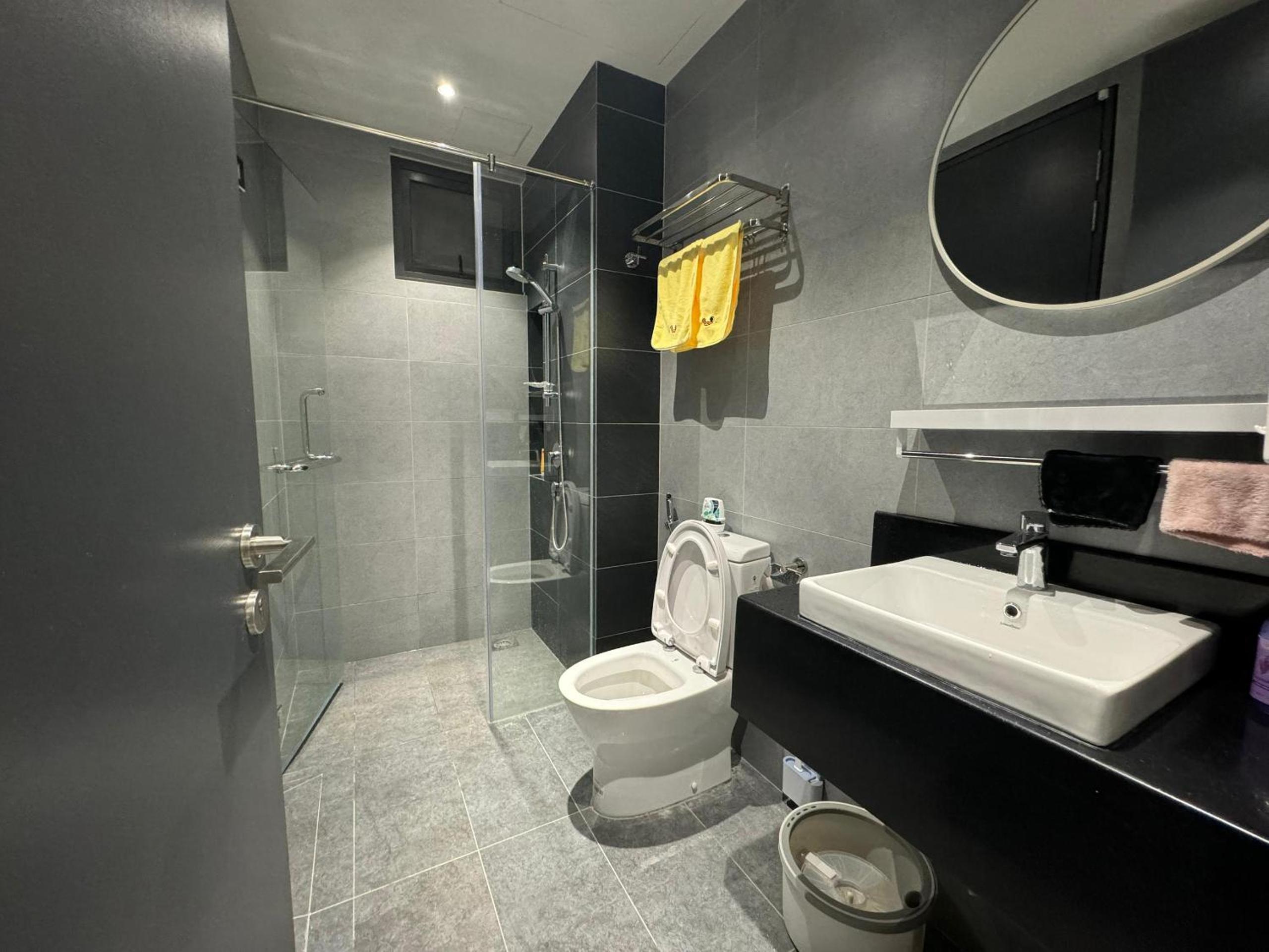 SVT Sunway Velocity 5pax 2Room 1Bath MRT LRT TRX Cheras Kuala Lumpur