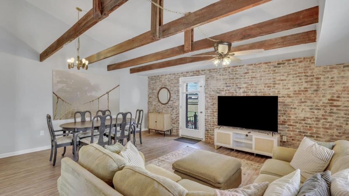 Statesboro Vacations - Eagle's Roost Retreat - Near GSU - Property Image 3