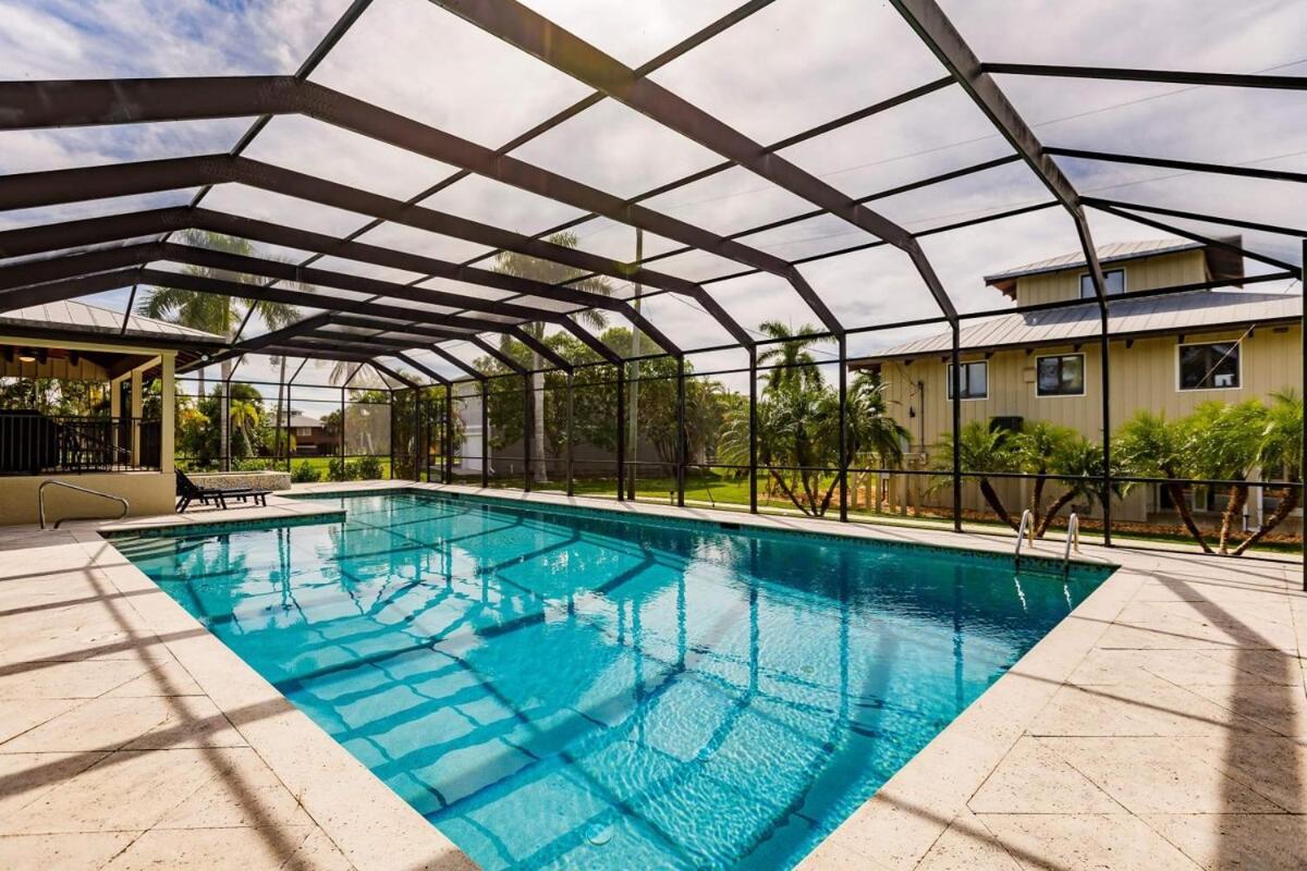 Lostman's Lodge - Everglade City, Sunset View Pool & Hot Tub view 2