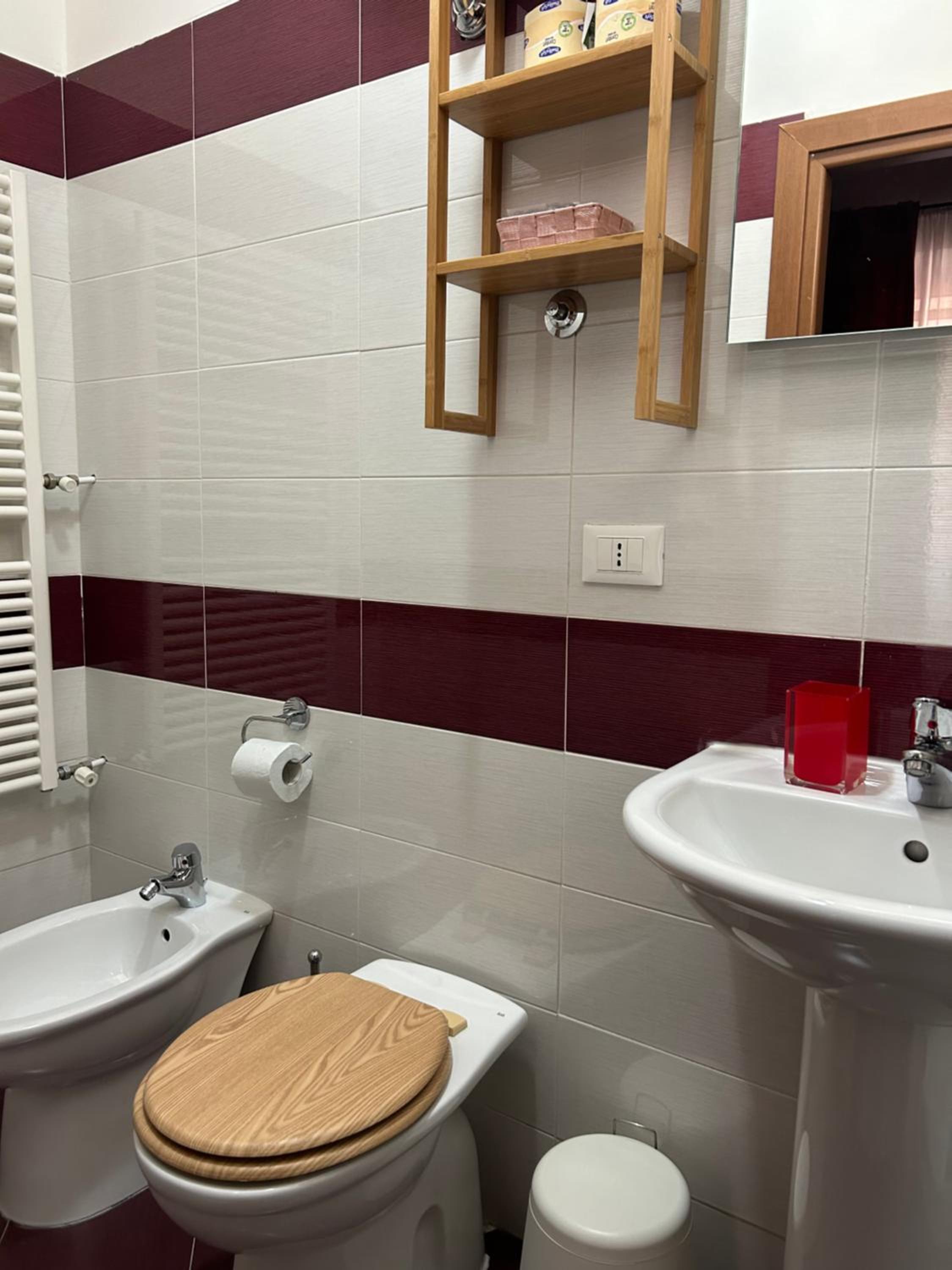 Vanella Rome Domus