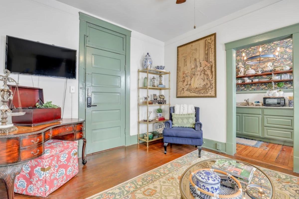 The Graham on Oglethorpe Square view 4